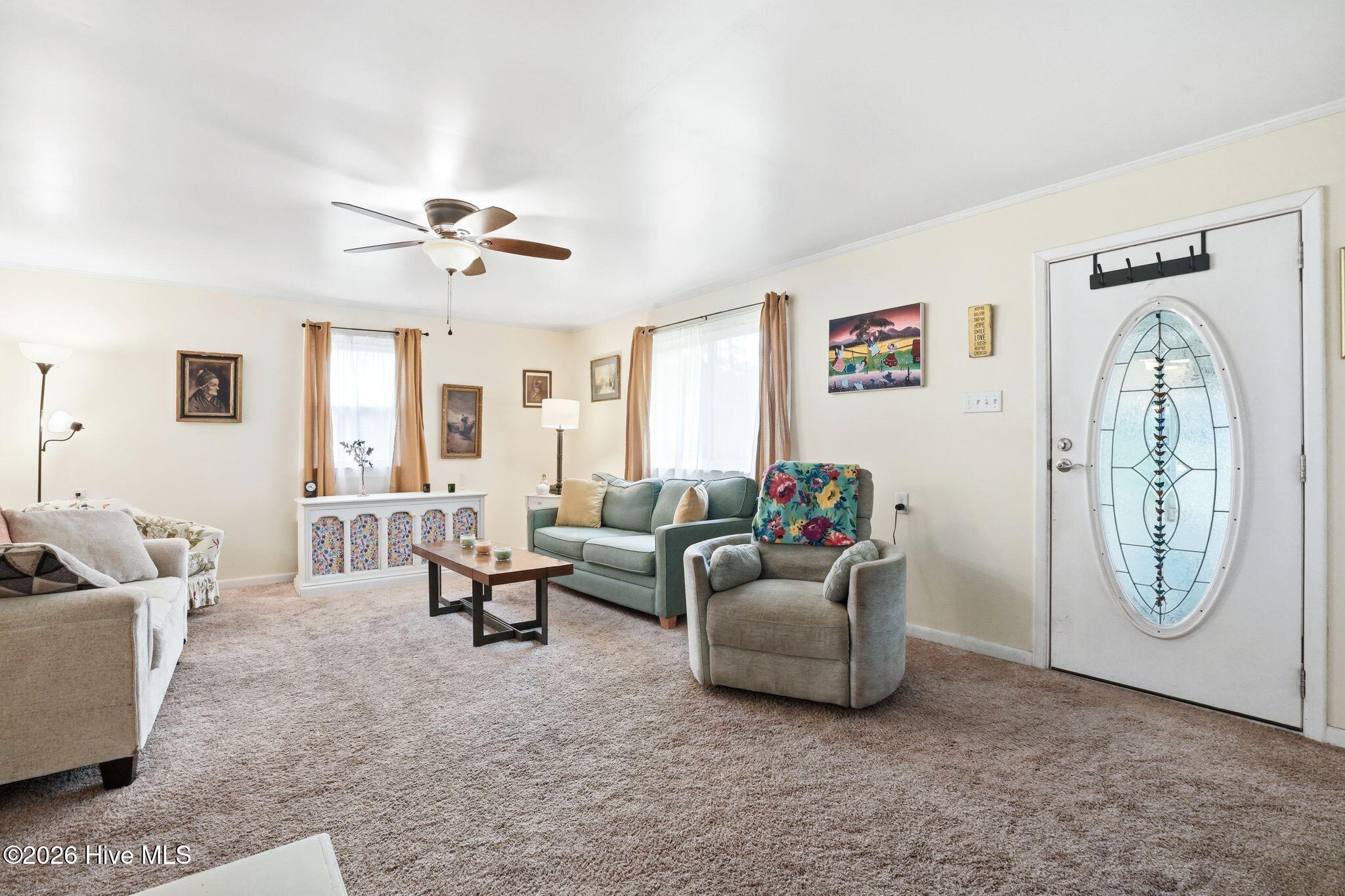 100565168 | Photo 17