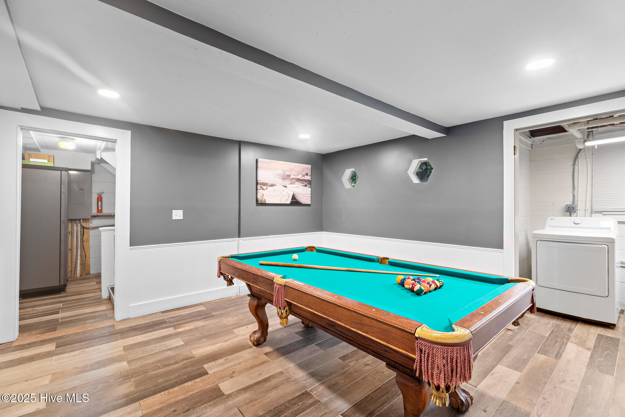 100531510 | Photo 52