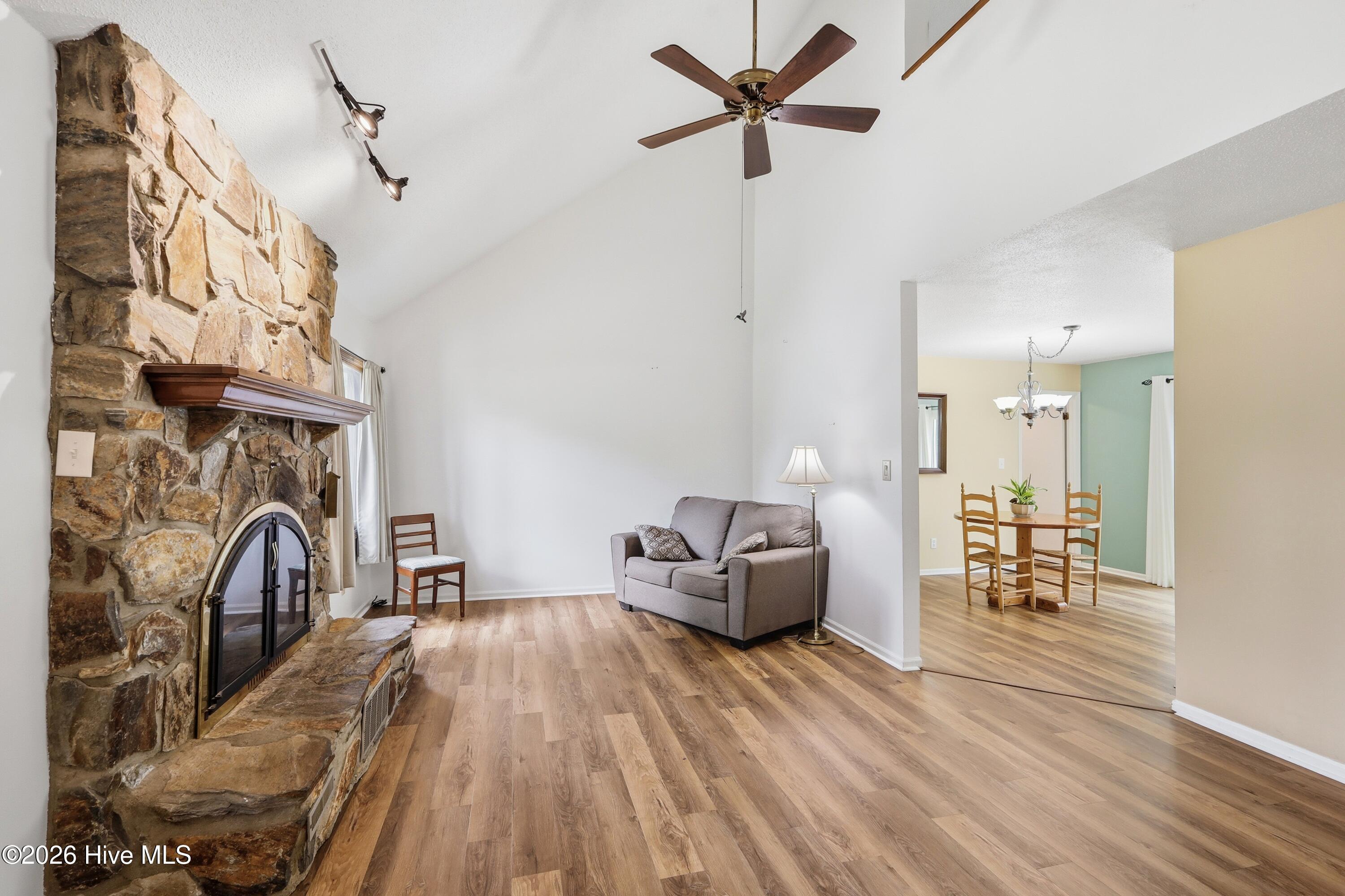 704 Meadow Court,Morehead City