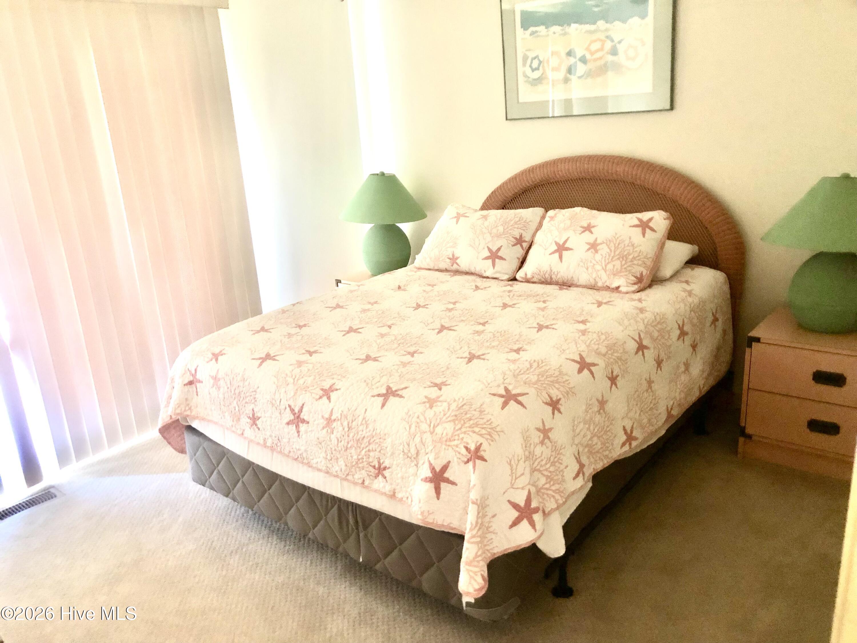 100565006 | Photo 10