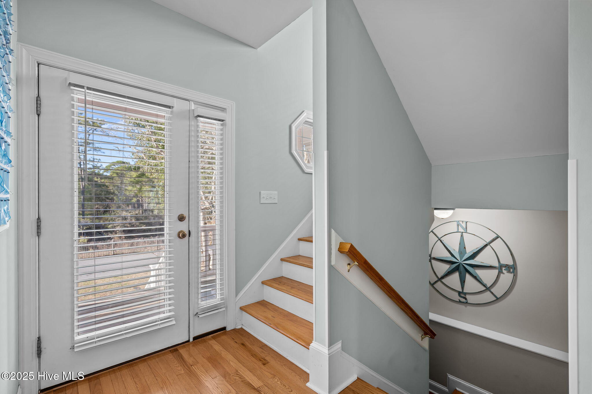 100546584 | Photo 18