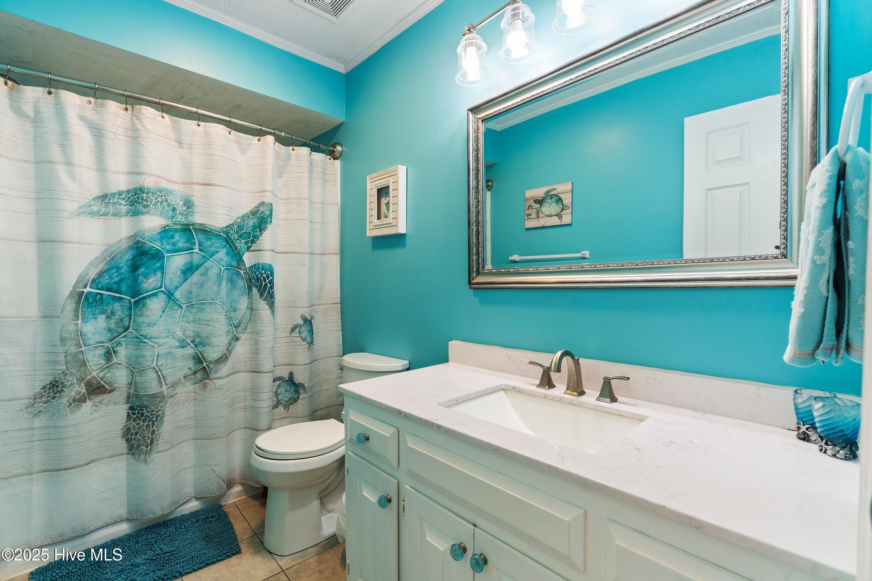 100514835 | Photo 21