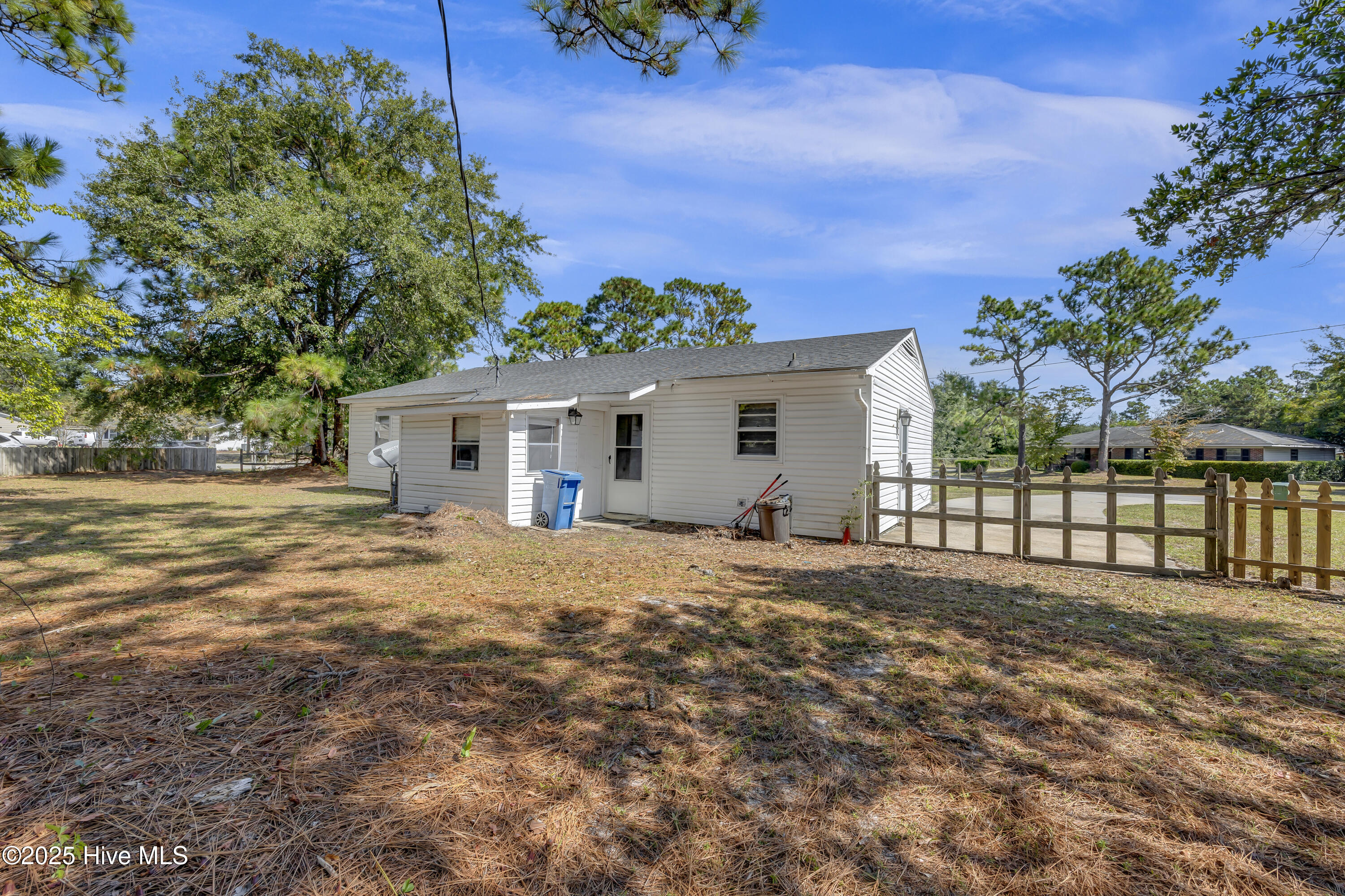 209 Lancaster Road, Wilmington, NC 28409 – photo 19: 020_img_3436_396