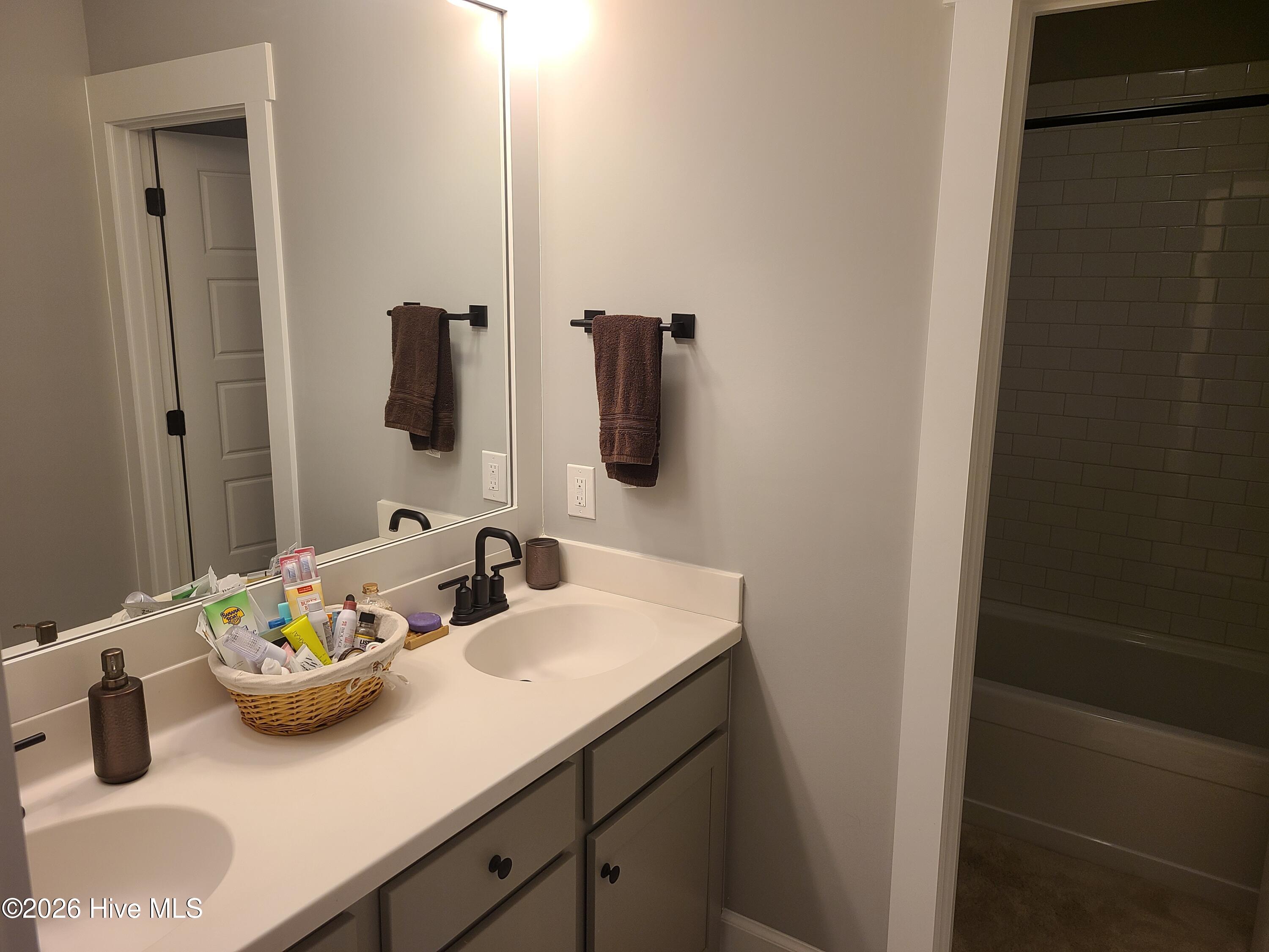 100555178 | Photo 20