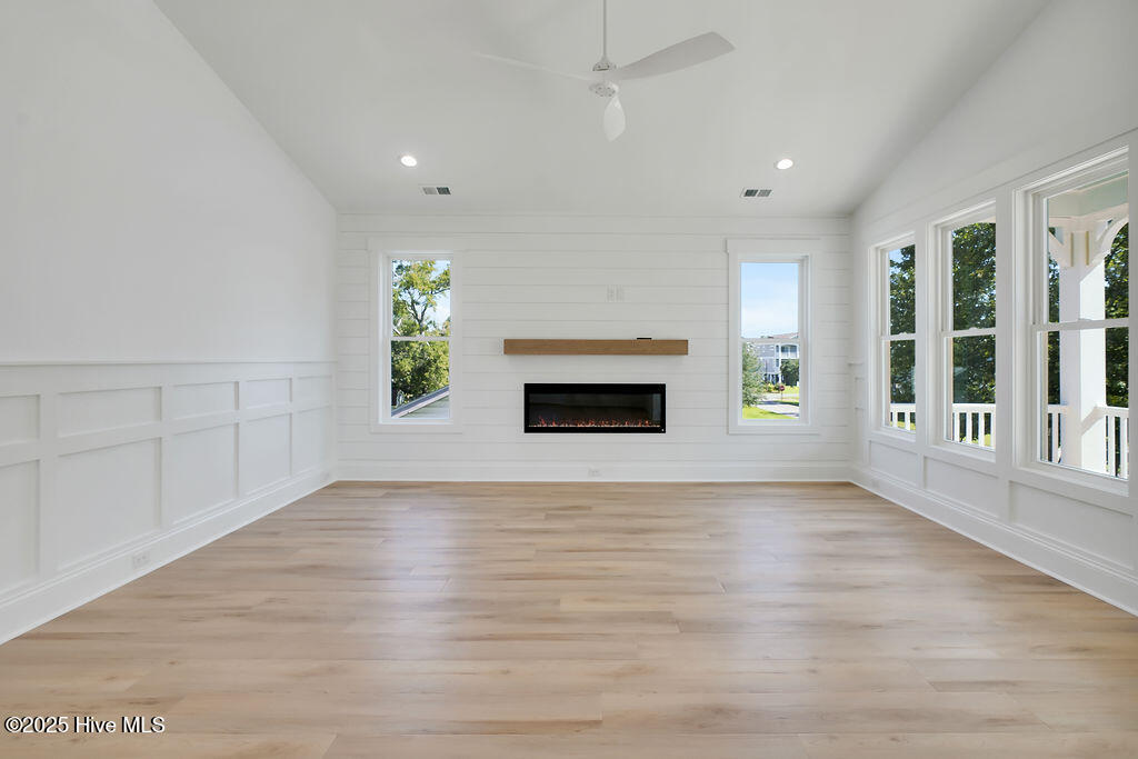 337Northeast48thStreet-11