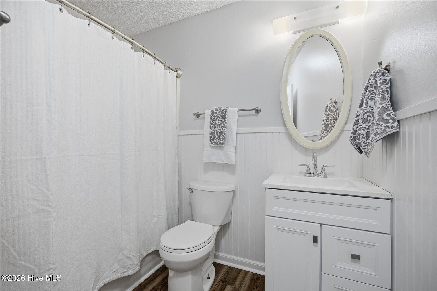 100548527 | Photo 19