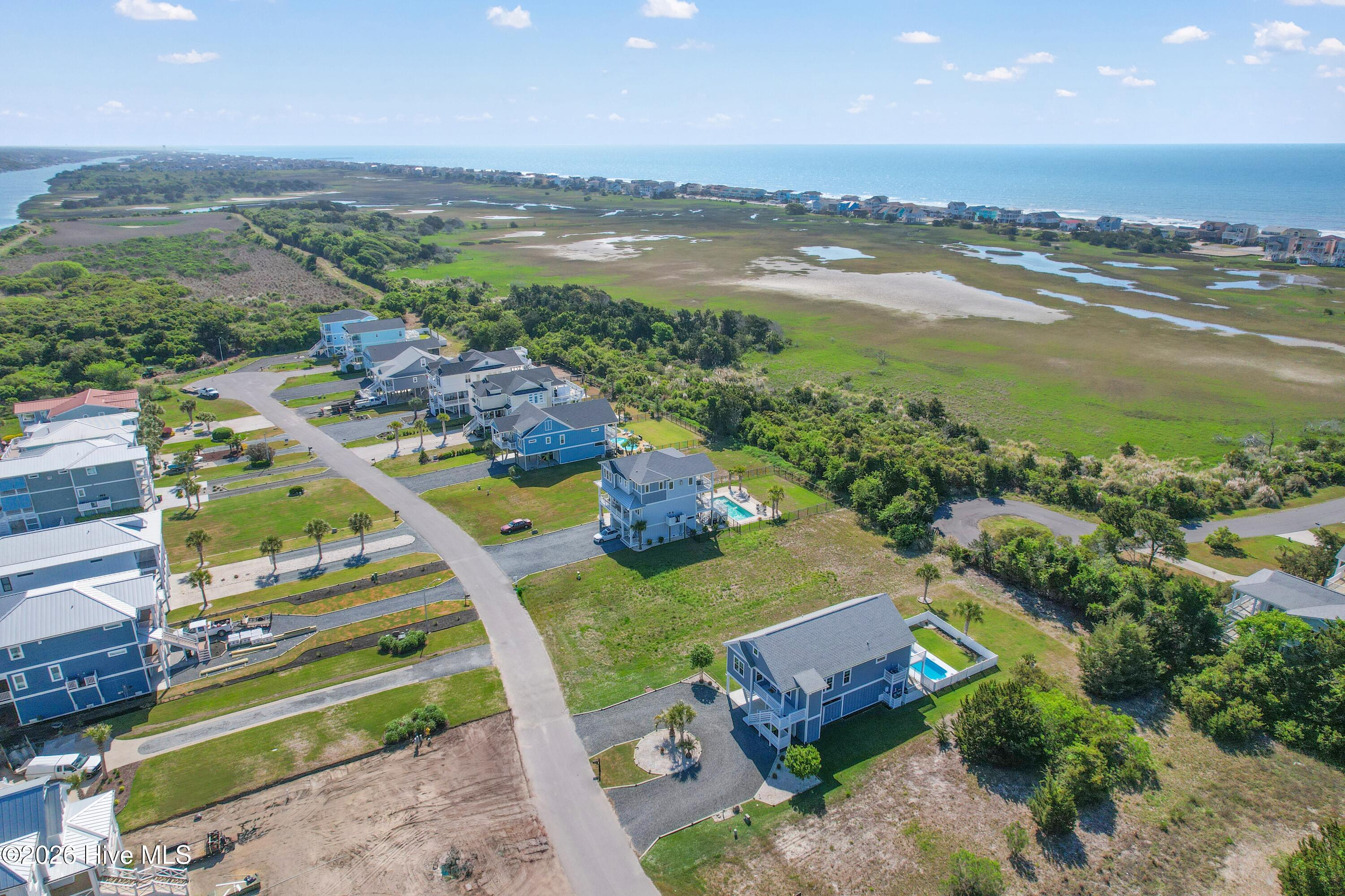 100567916 | Photo 69