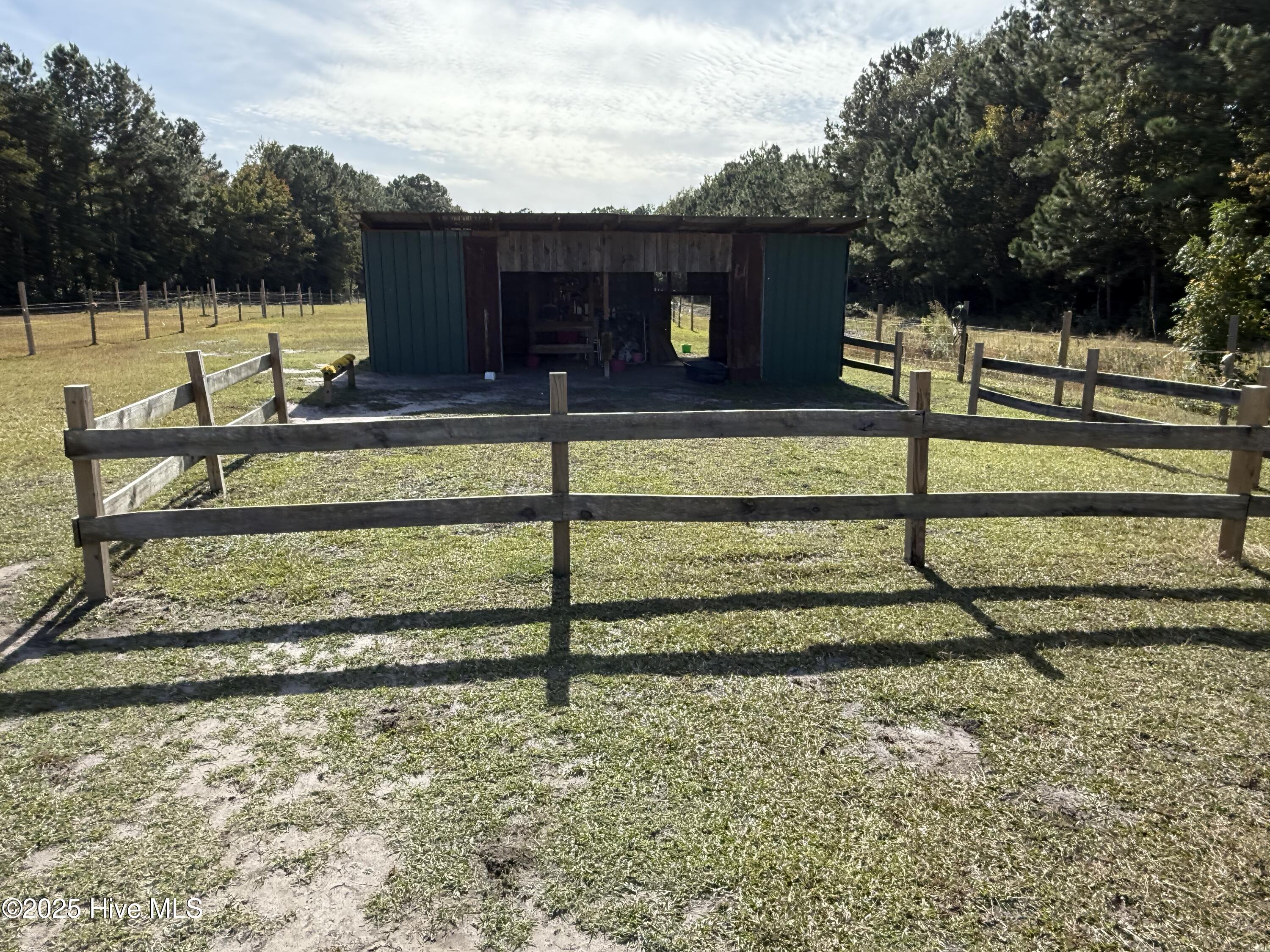 1237 Belgrade Swansboro Road,Hubert