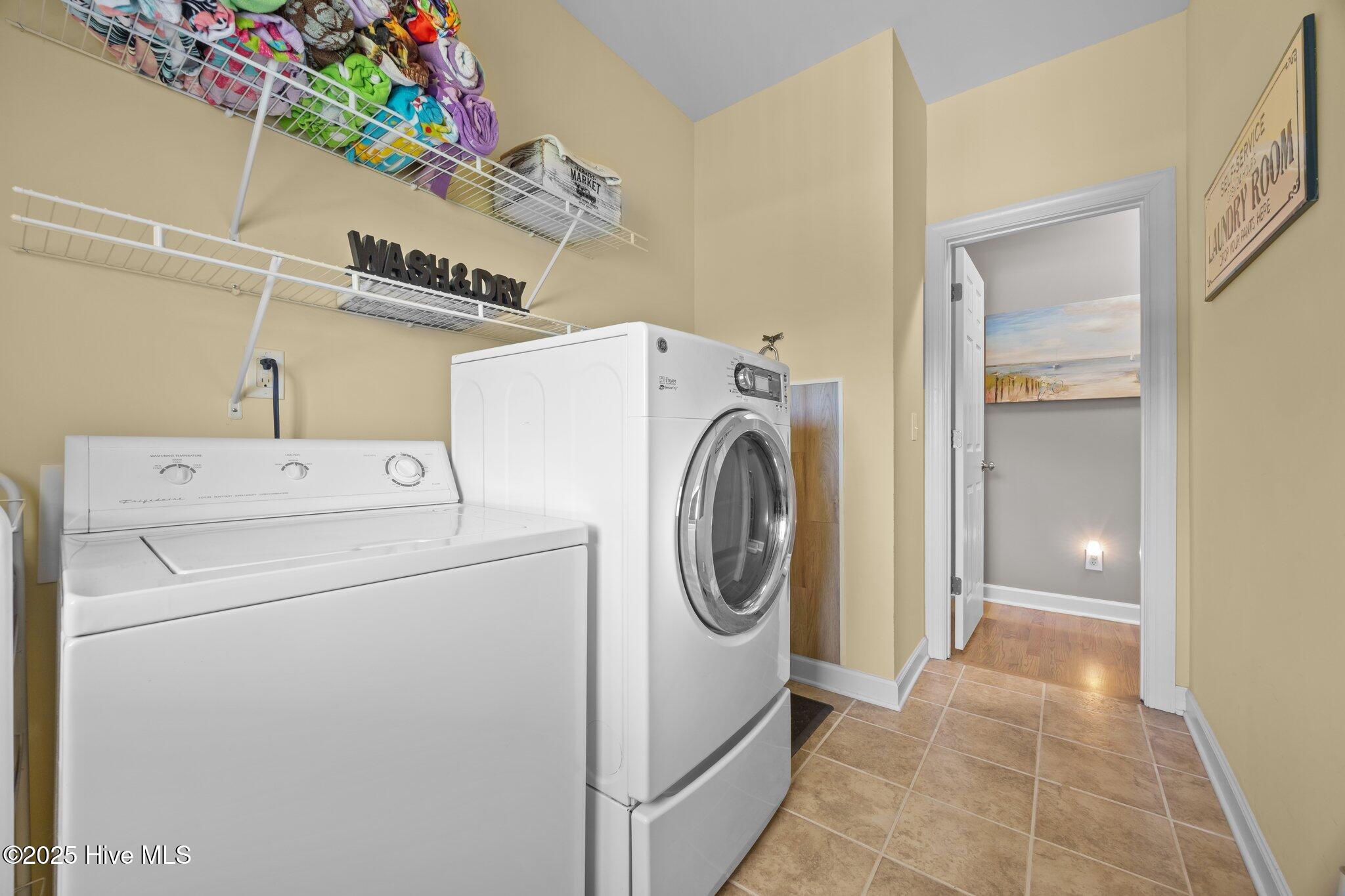 100517402 | Photo 23