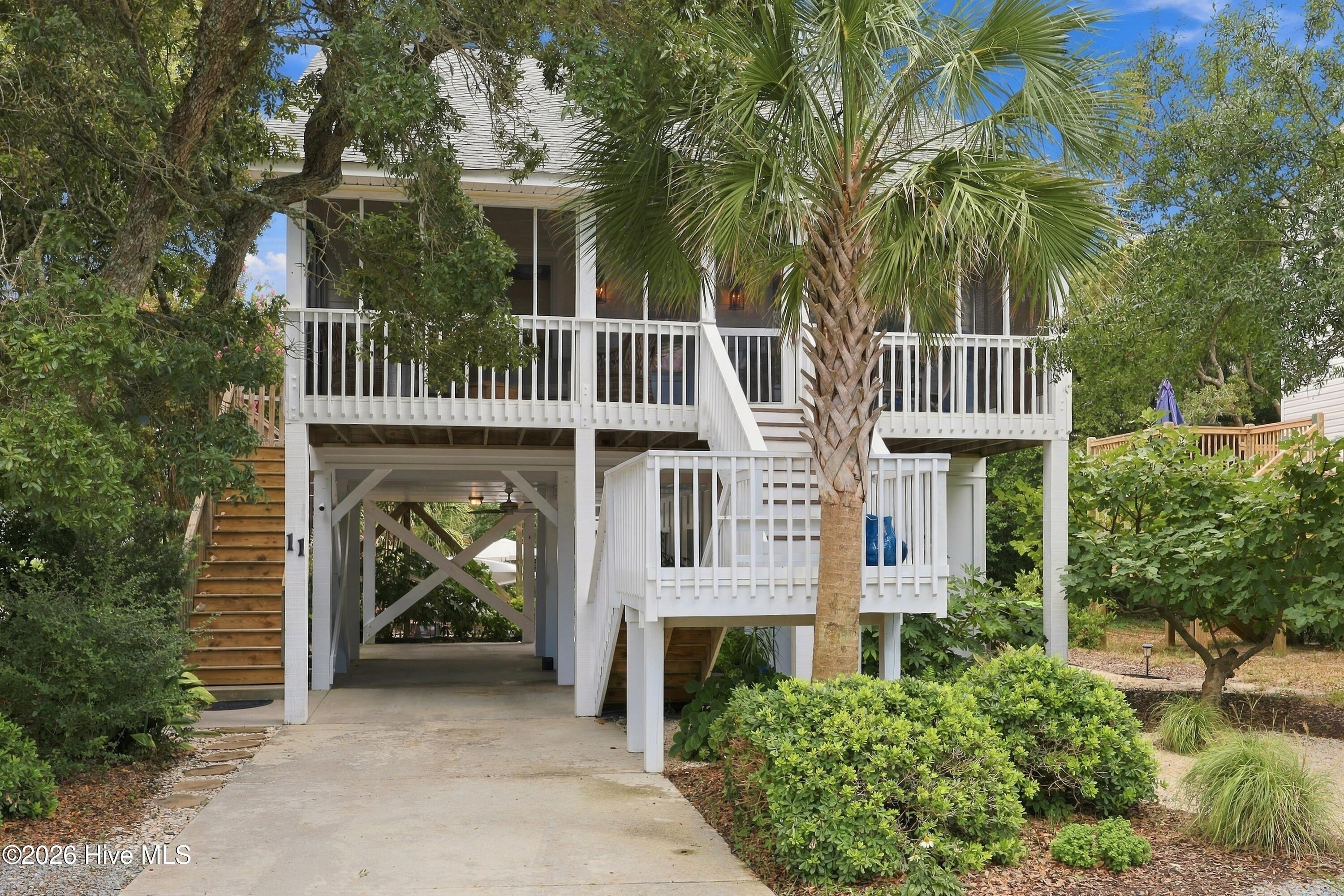 11 Shell Court — listing photograph 2