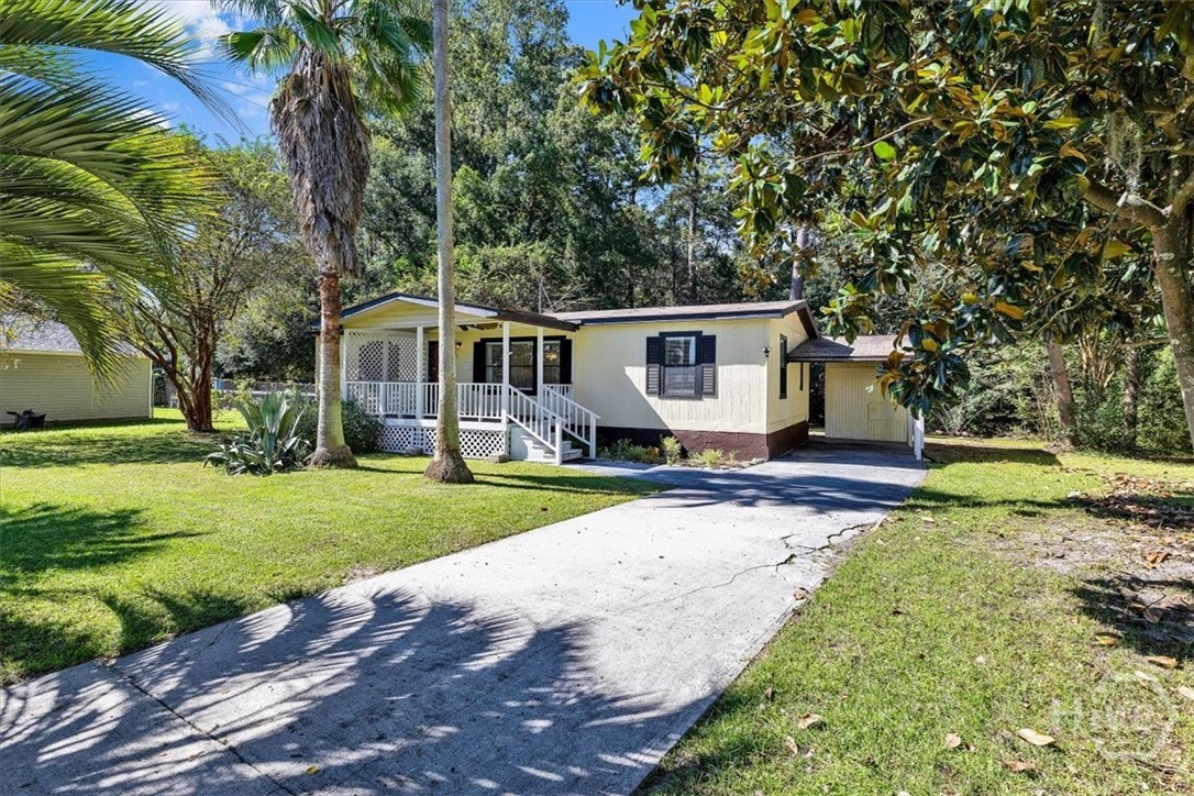 Photo 1 of Single family home for sale at 110 Zipperer Dr, Savannah, GA 31419 | MLS# SA366687 | Listing updated on 2026-10-22