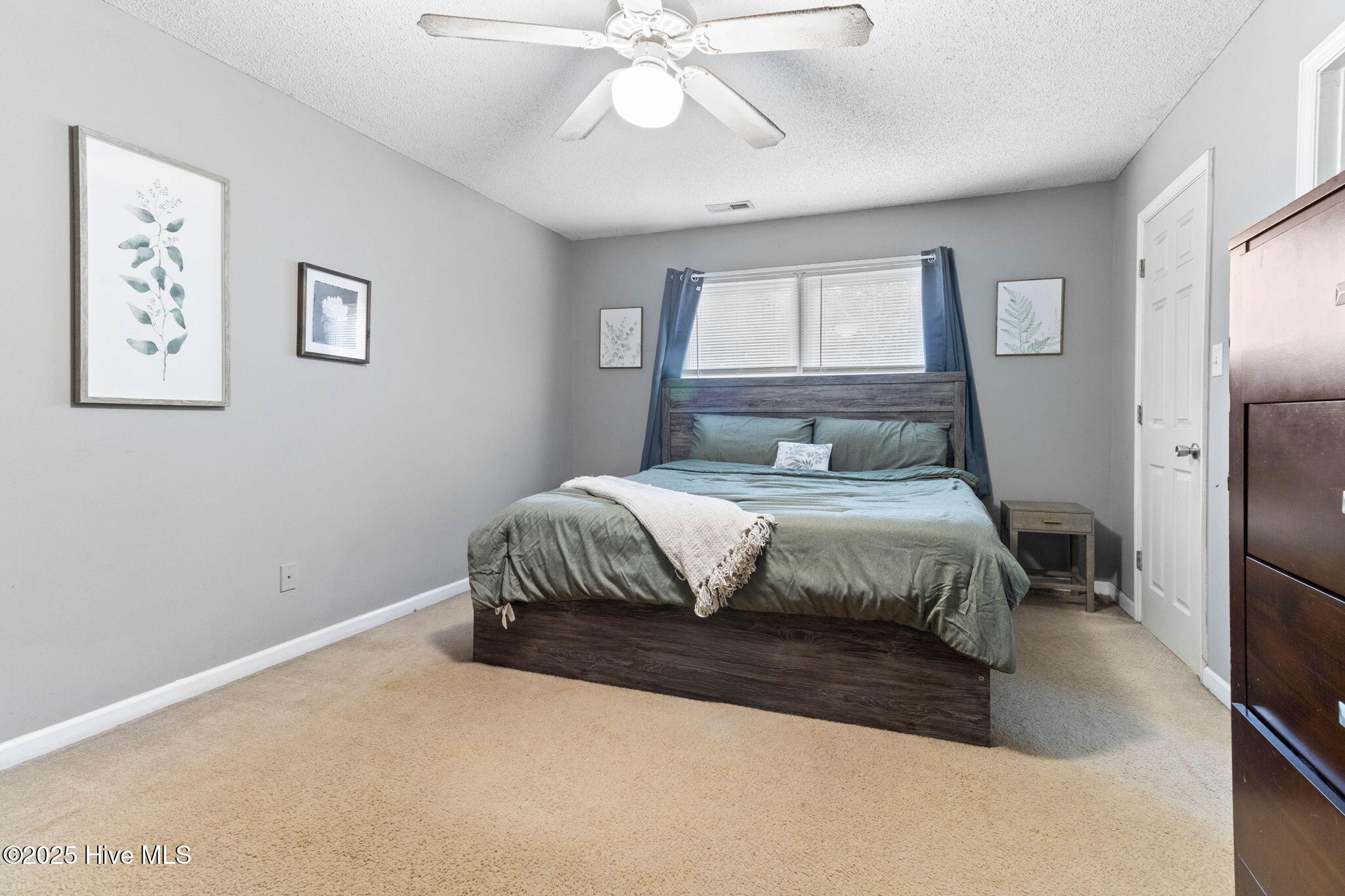 147 Liberty Park Road, Jacksonville, NC 28540 – photo 16: 18-web-or-mls-IMG_7216RE