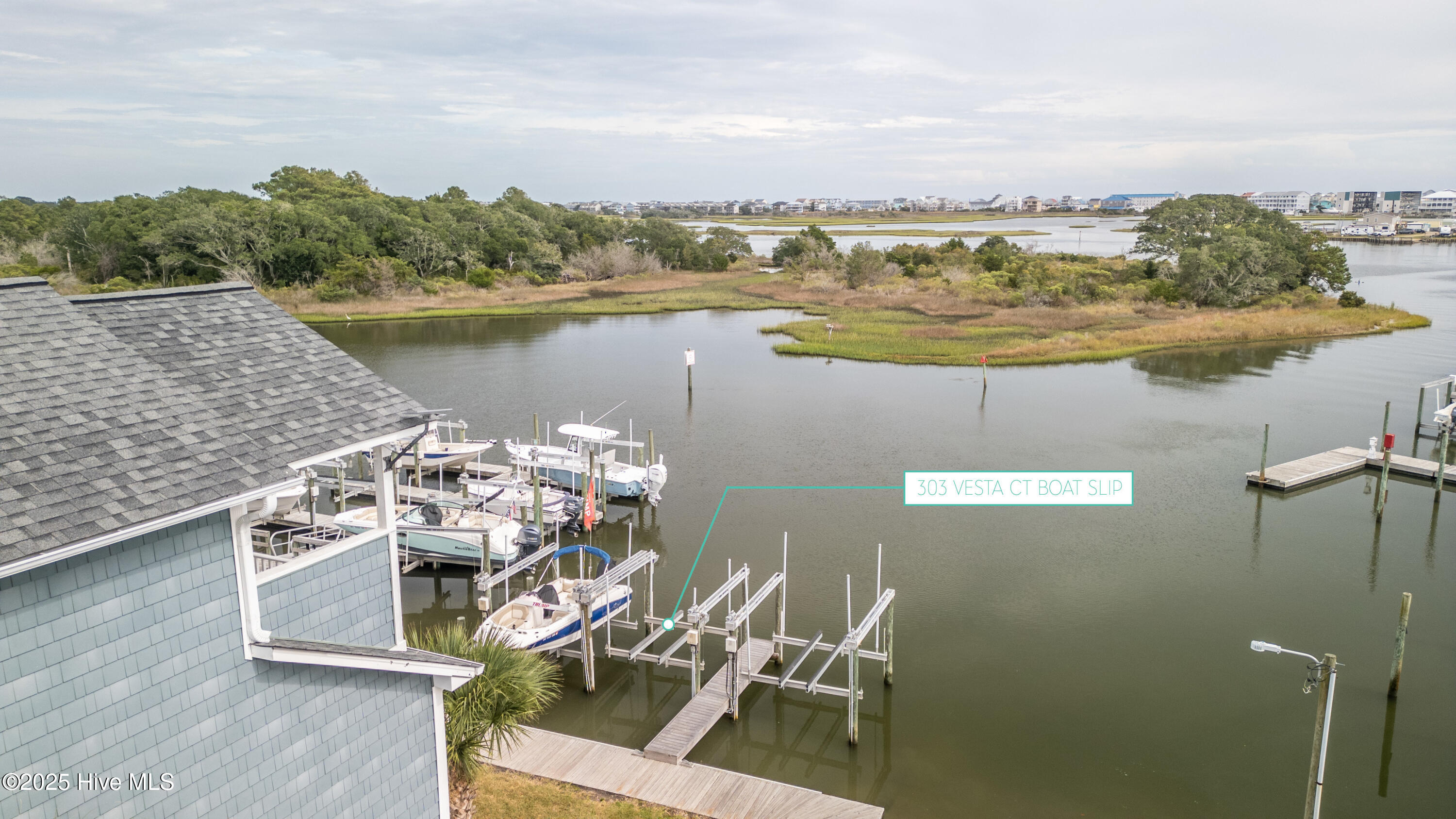 100532685 | Photo 59