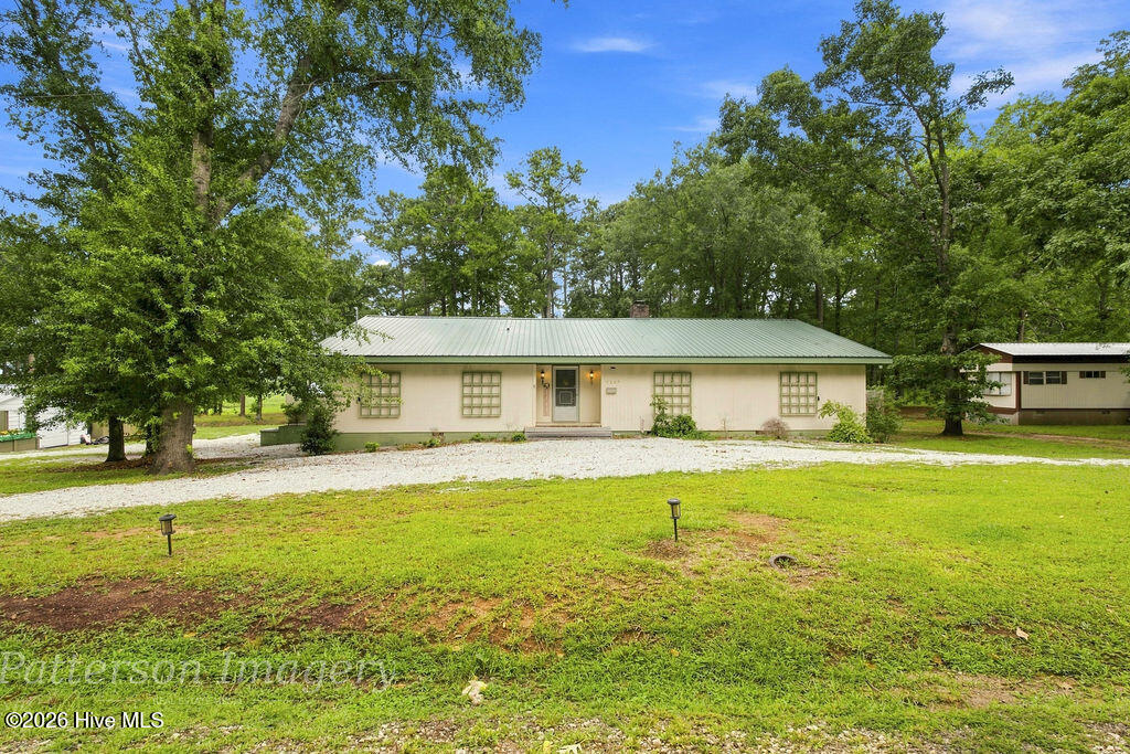 1147 Lbk, Tignall, Georgia, 4 Bedrooms Bedrooms, 7 Rooms Rooms,3 BathroomsBathrooms,Single family residence,For sale,Lbk,100591774 1147 Lbk, Tignall, Georgia, 4 Bedrooms Bedrooms, 7 Rooms Rooms,3 BathroomsBathrooms,Single family residence,For sale,Lbk,100591774