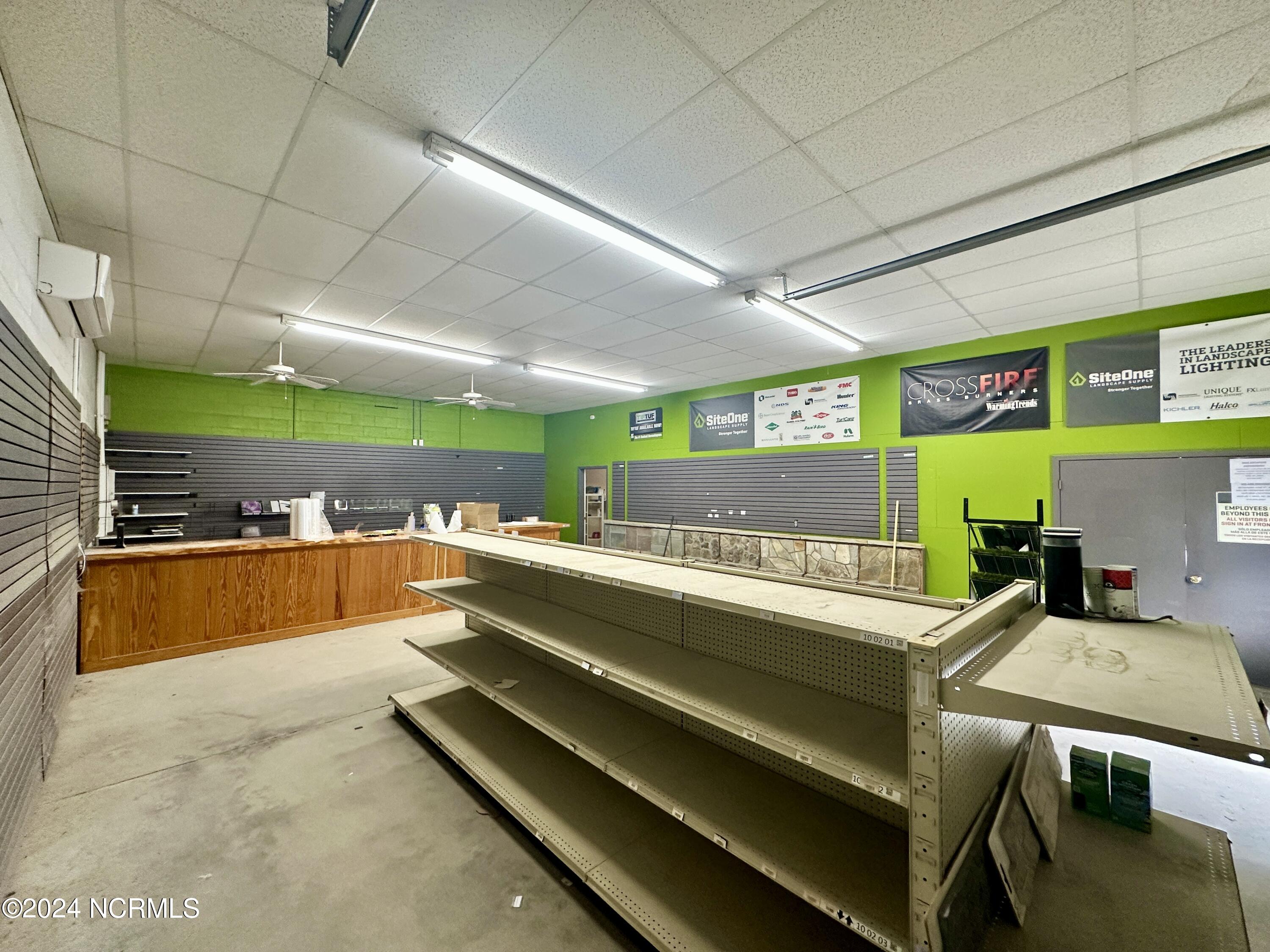 10327 Nc Hwy 211, Aberdeen, NC, 28315