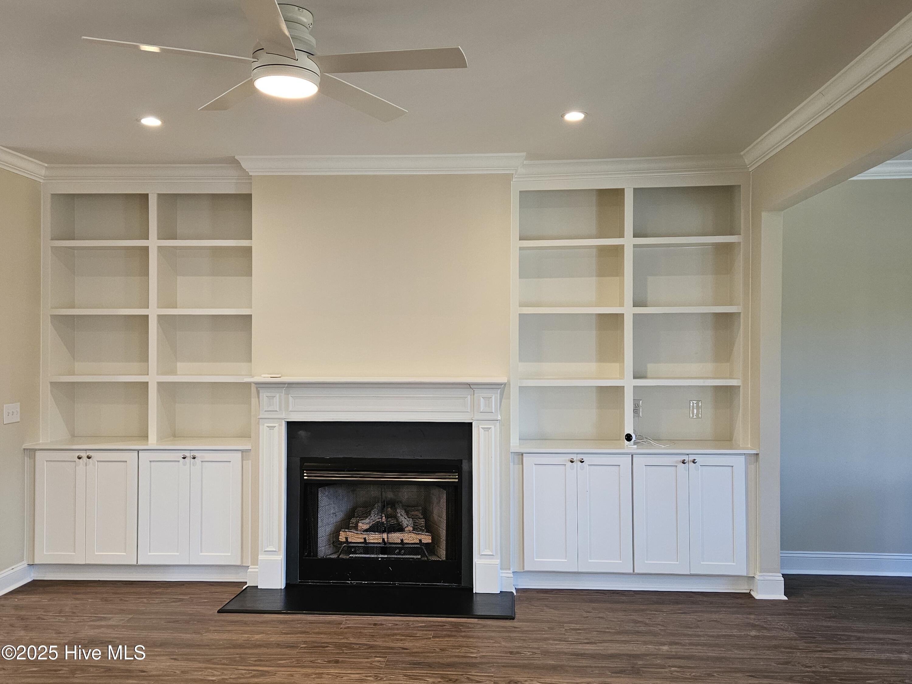 100545247 | Photo 20