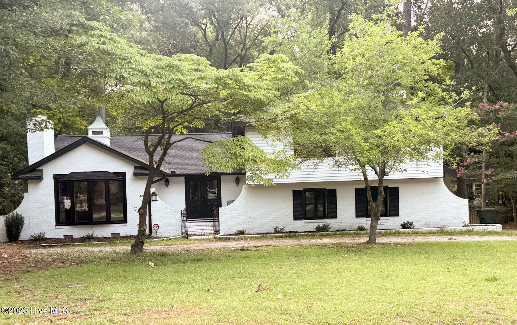Exterior photo of 116 Oxford Road, Greenville, NC 27858. MLS: 100594225