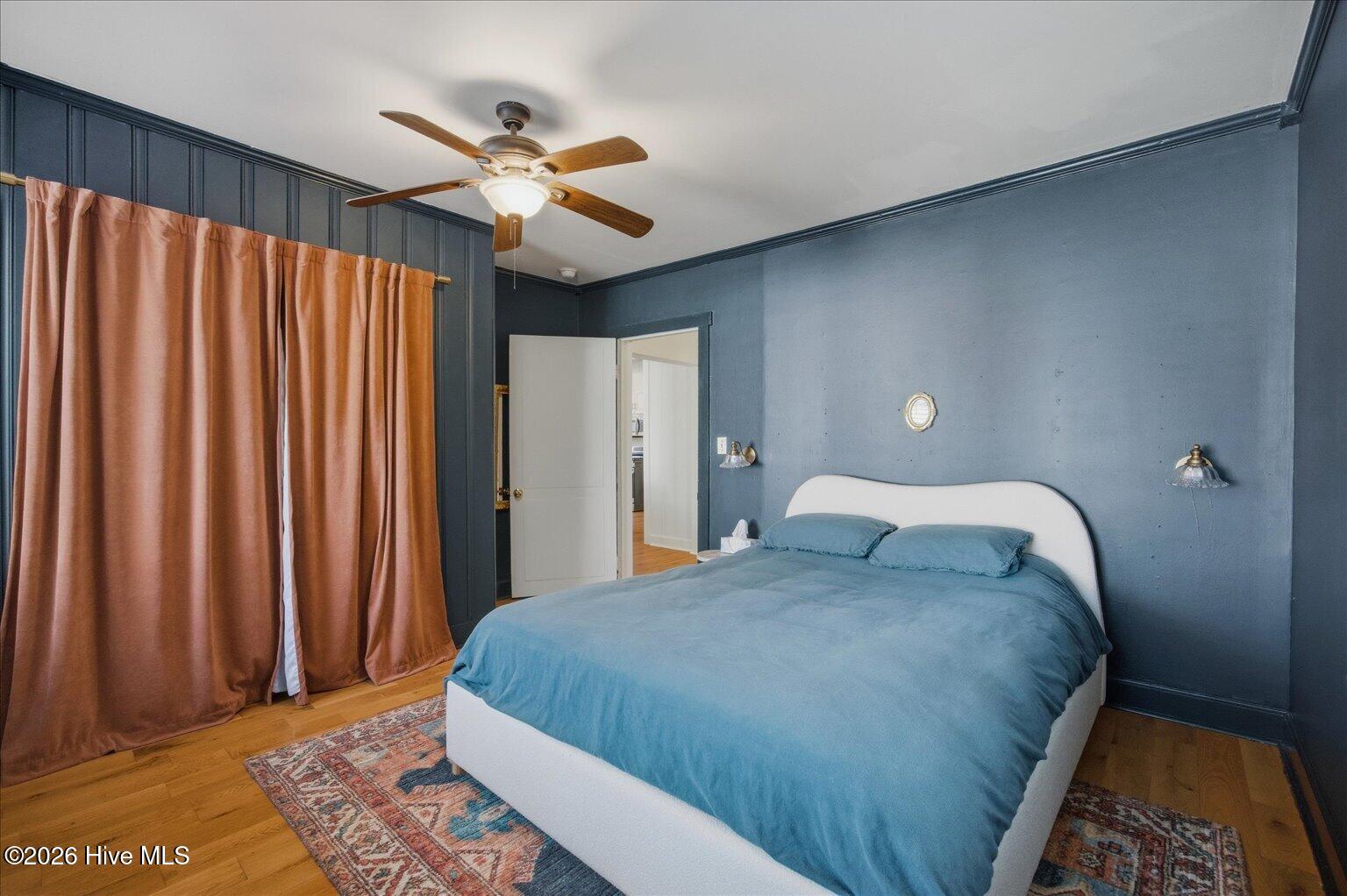 100557865 | Photo 21