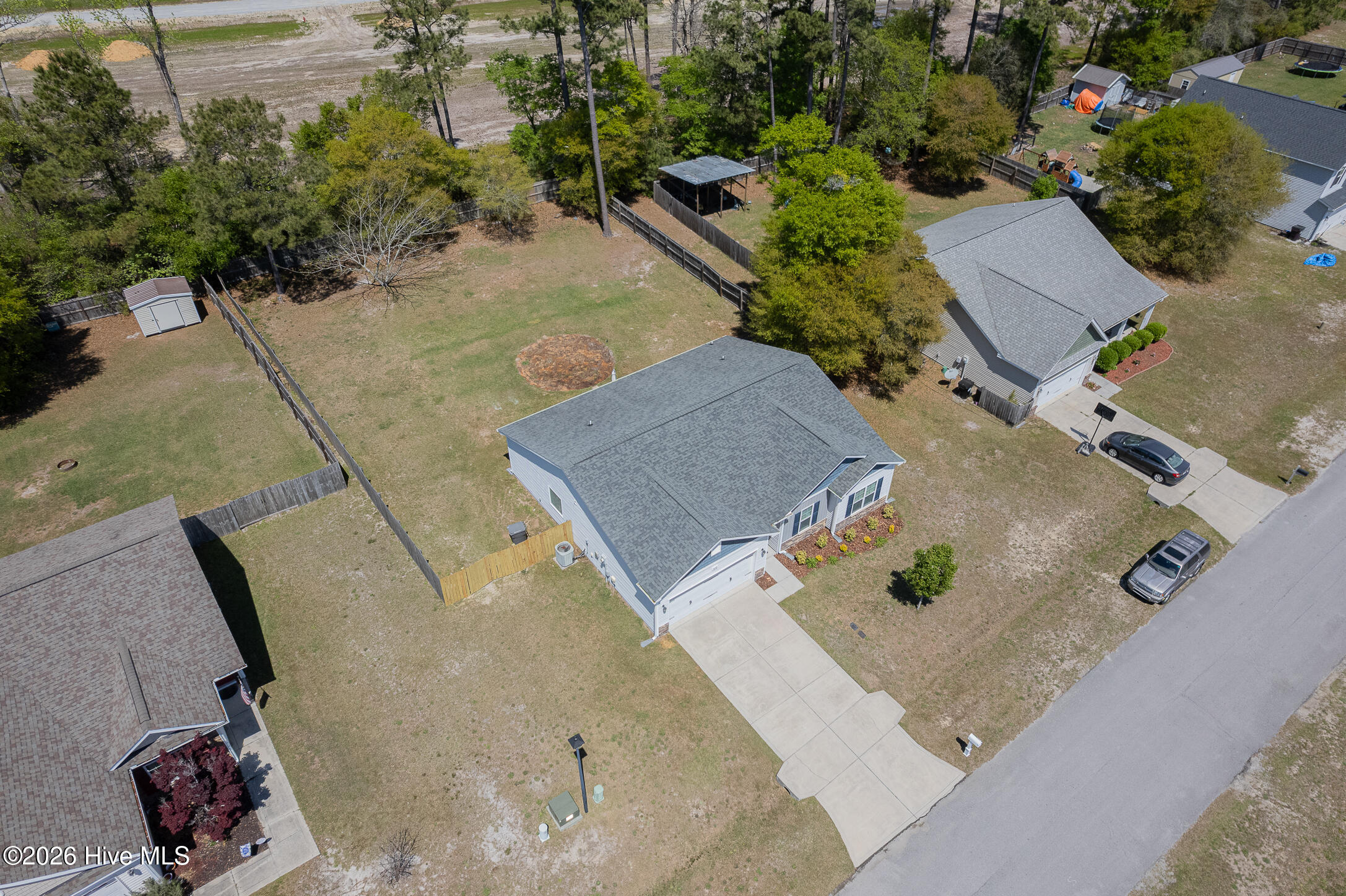 100566582 | Photo 40