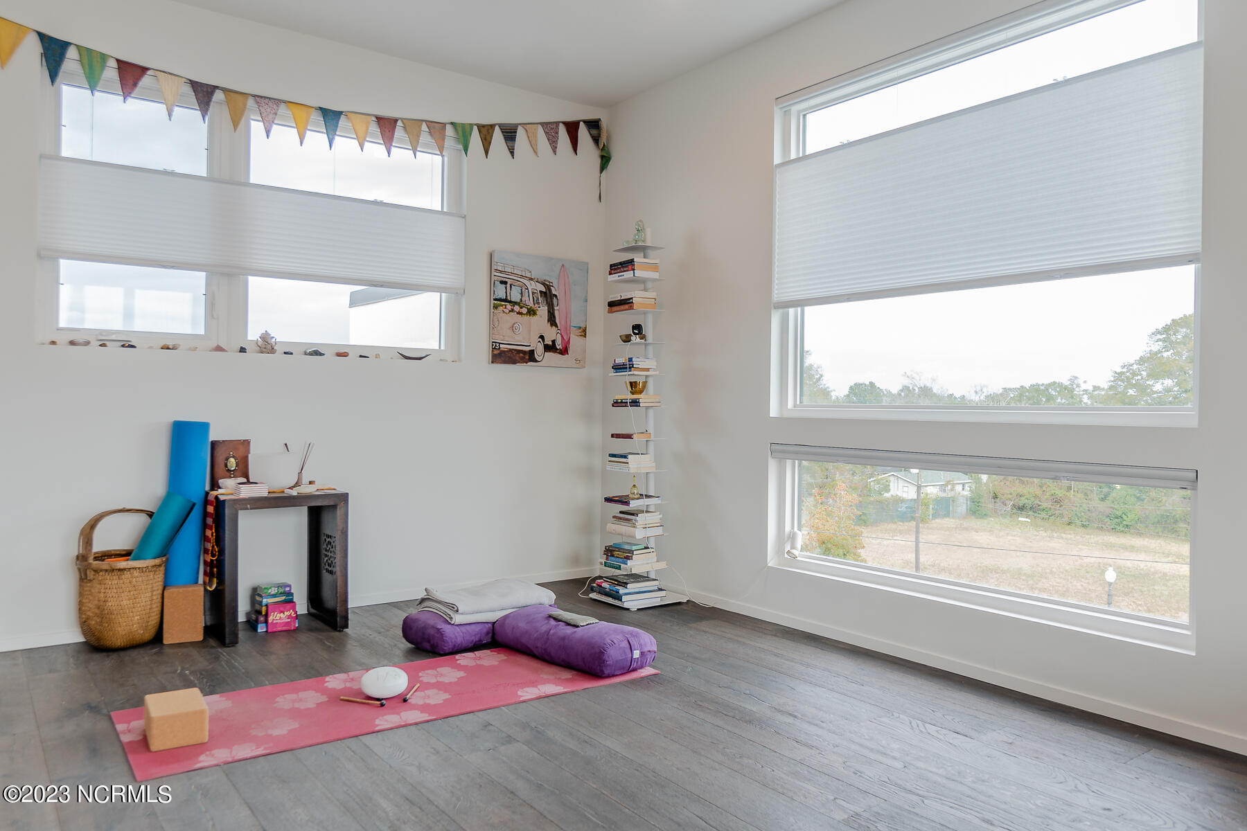 100552304 | Photo 37