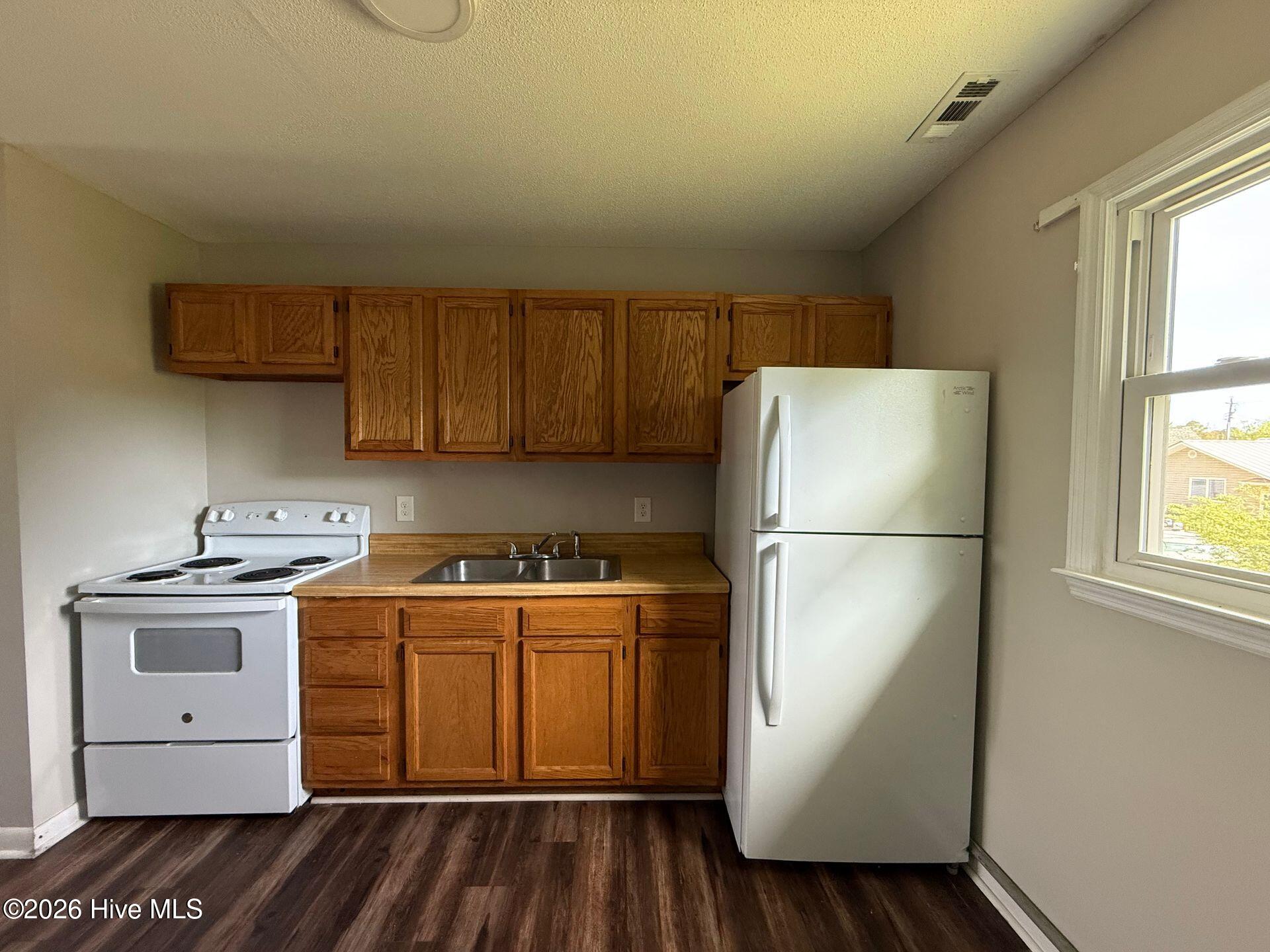 2310 Indian Drive UNIT 8, Jacksonville, NC, 28546