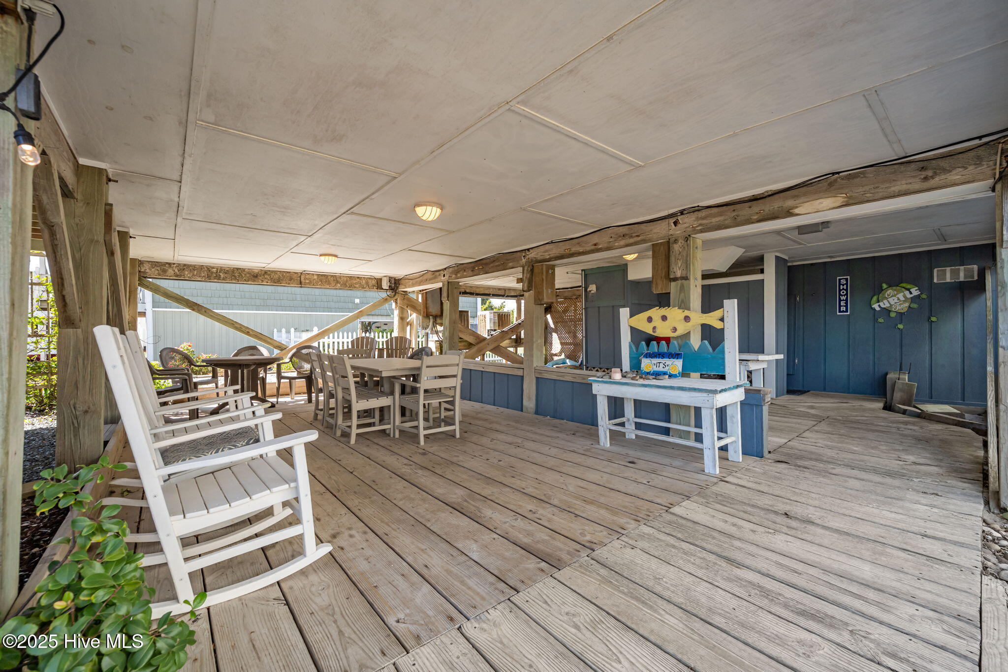 100538704 | Photo 10