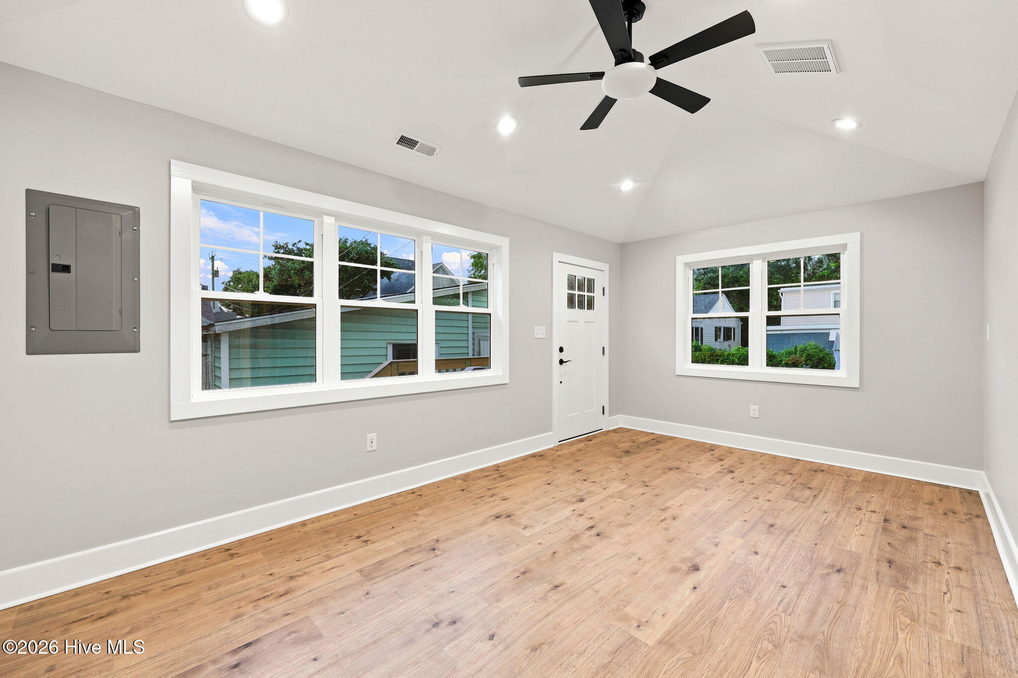 2609 Arendell Street,Morehead City