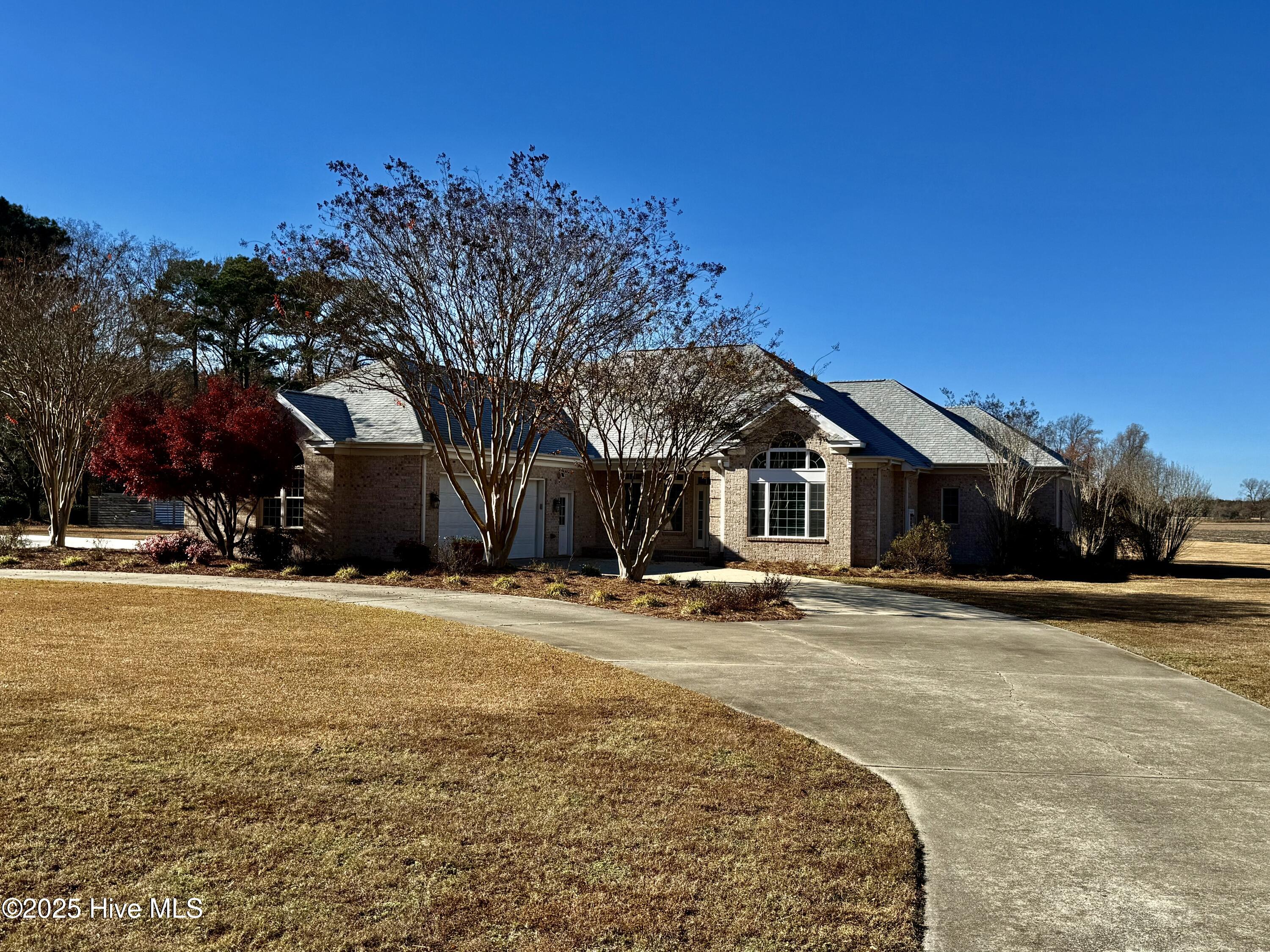 Homes for sale in Williamston, NC | 1380 Bear Trap Rd, Williamston, NC 27892 | MLS# 100543198