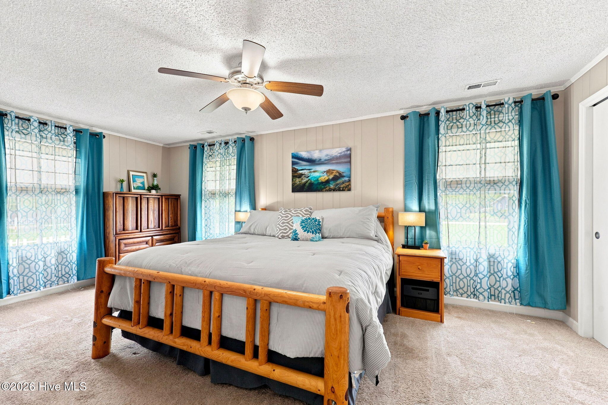 2610 W Forest Drive,Newport