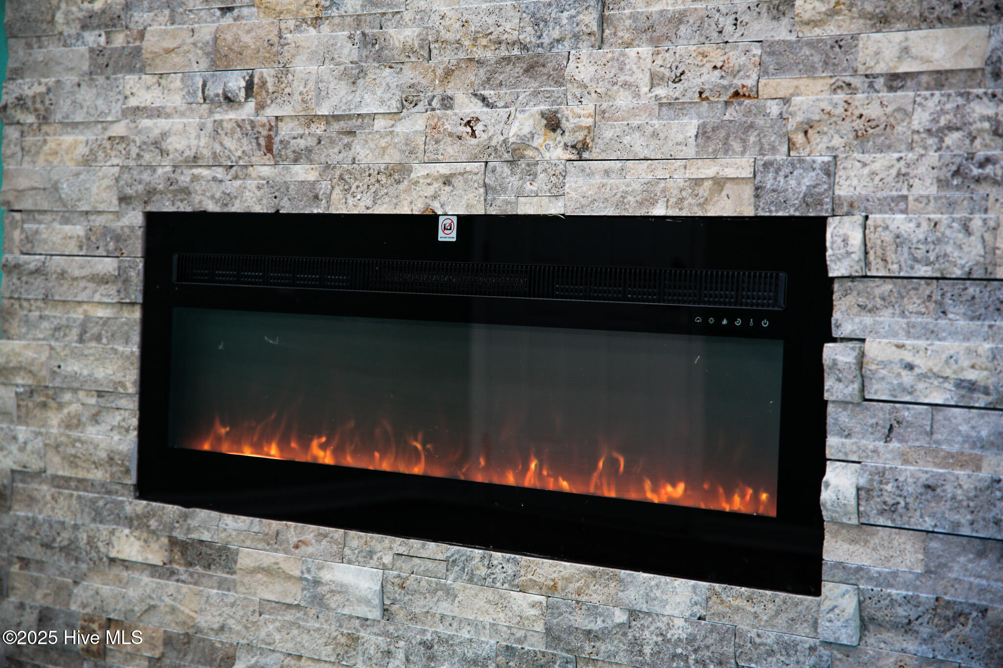 100544584 | Photo 17