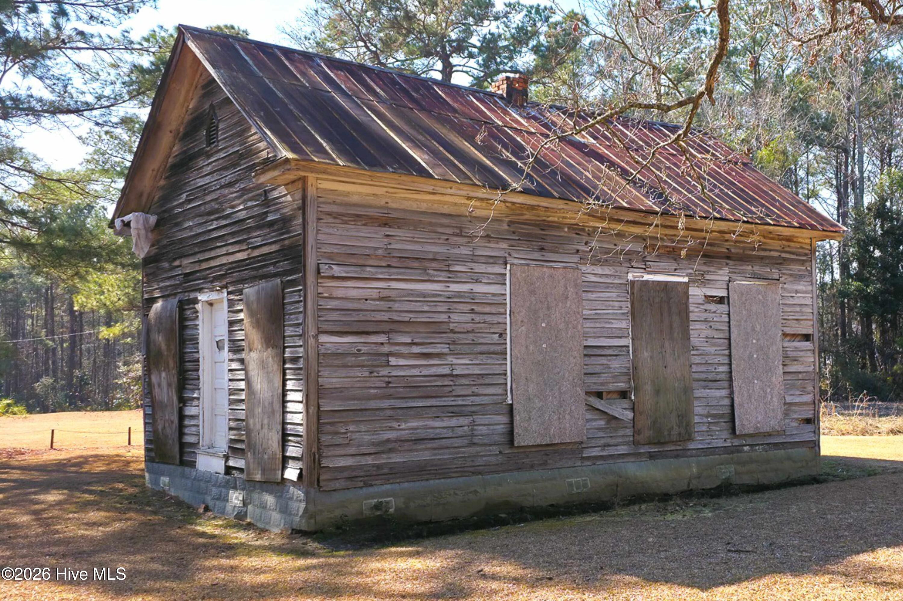 100560659 | Photo 18