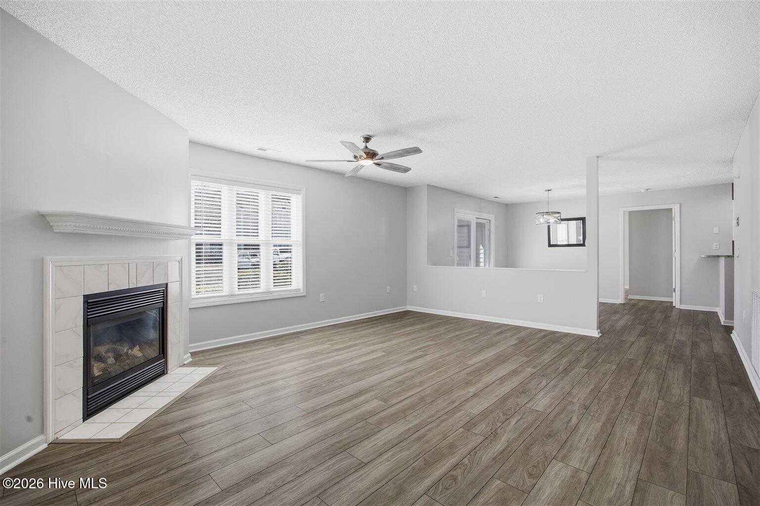 100554604 | Photo 11