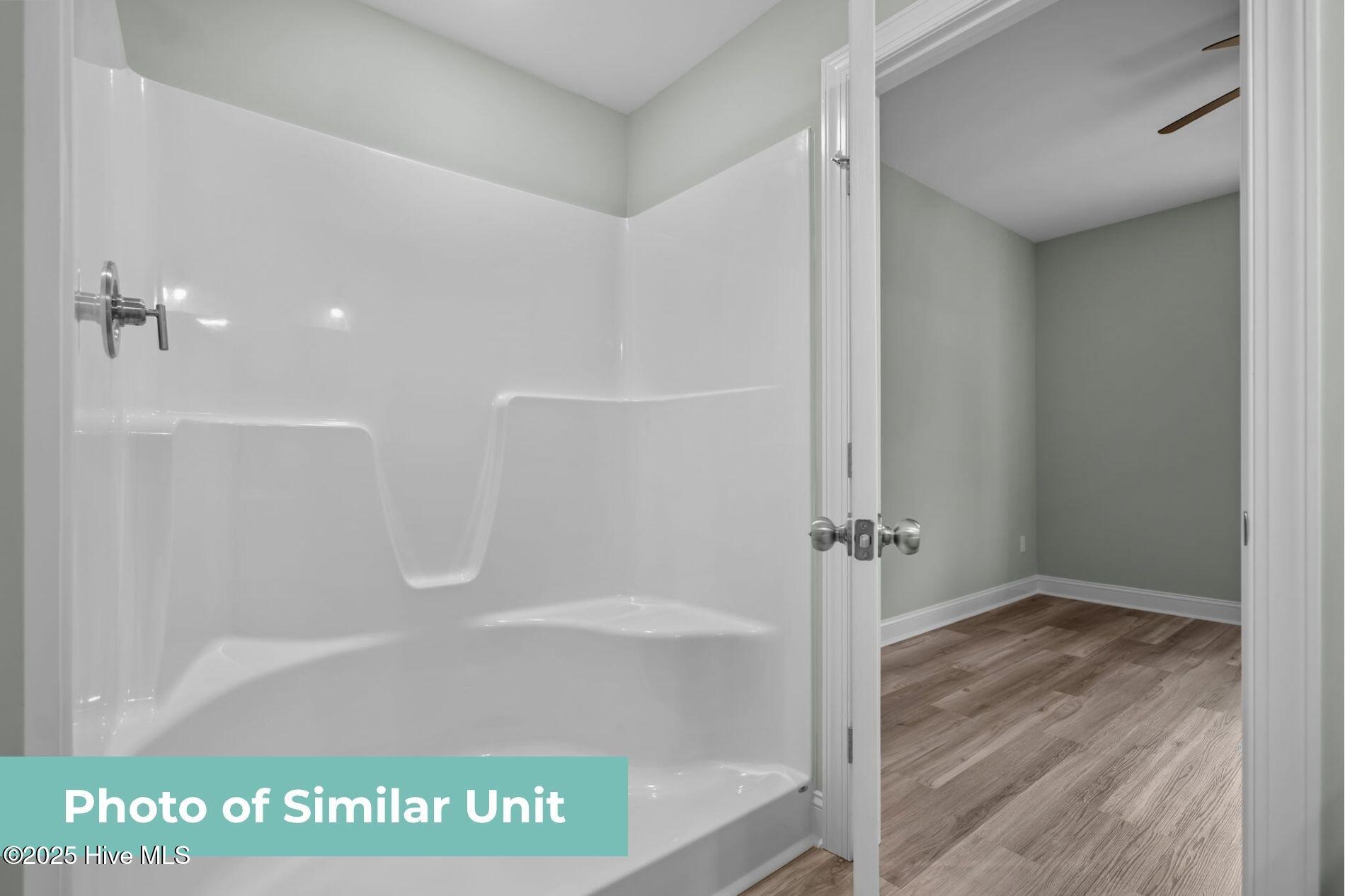 100552366 | Photo 24