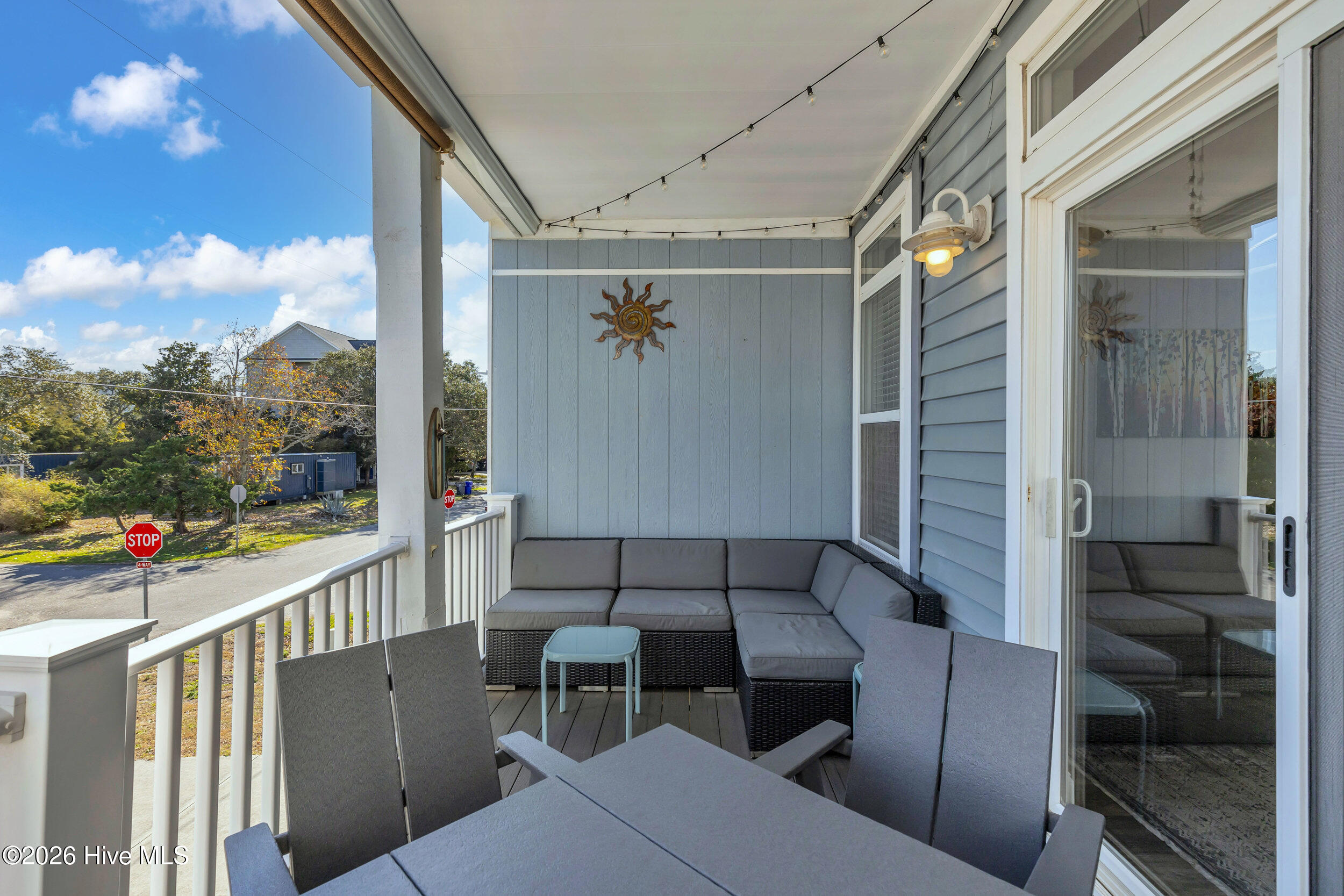 100548181 | Photo 27