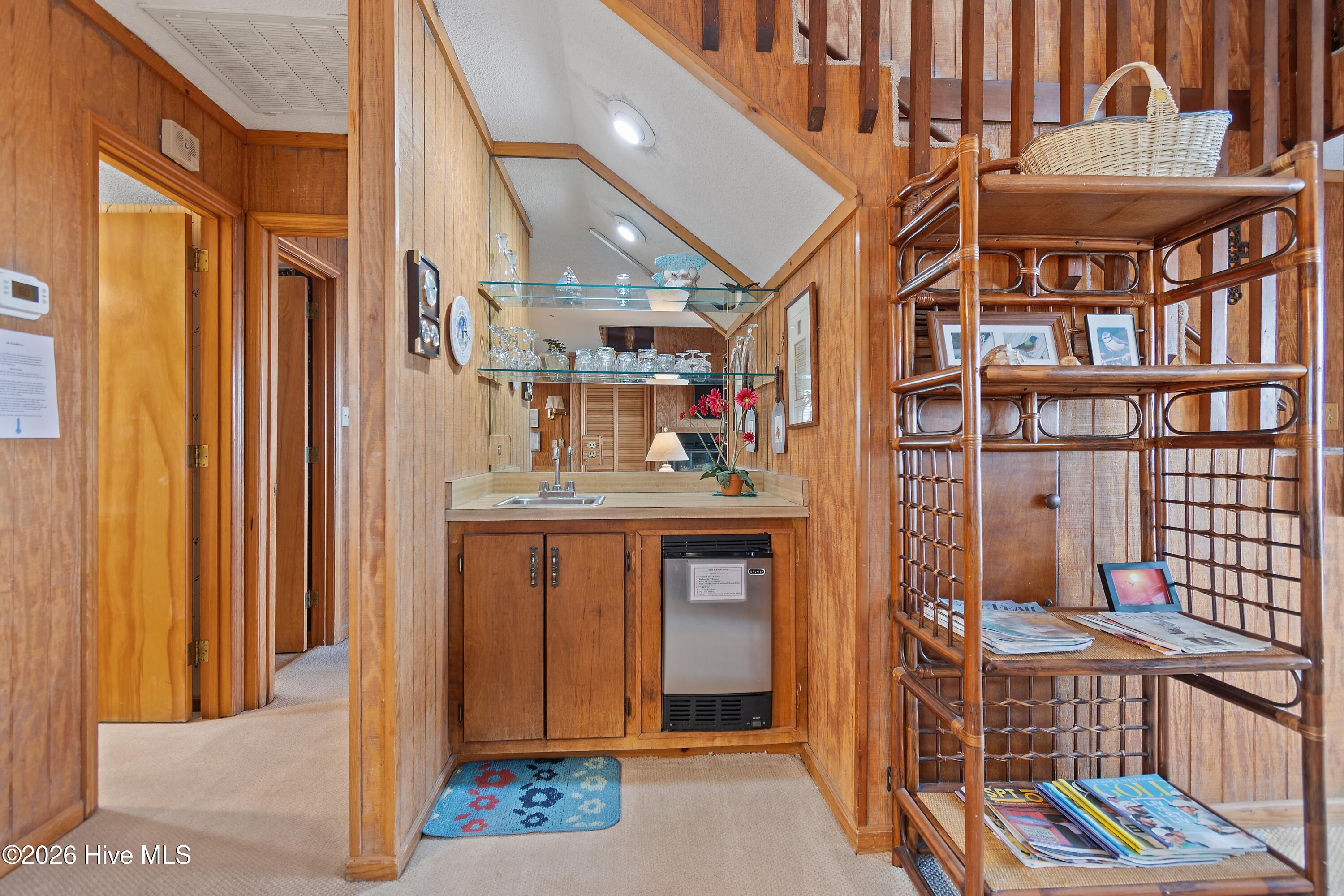 1099 Ocean Boulevard W, Holden Beach, NC, 28462