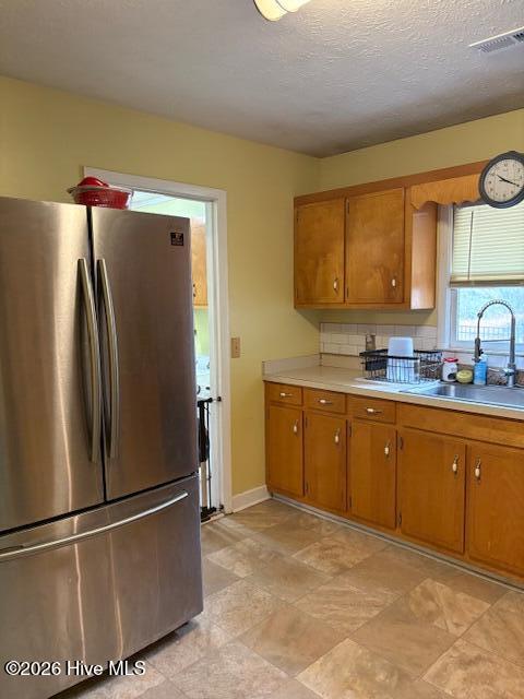 100553362 | Photo 15