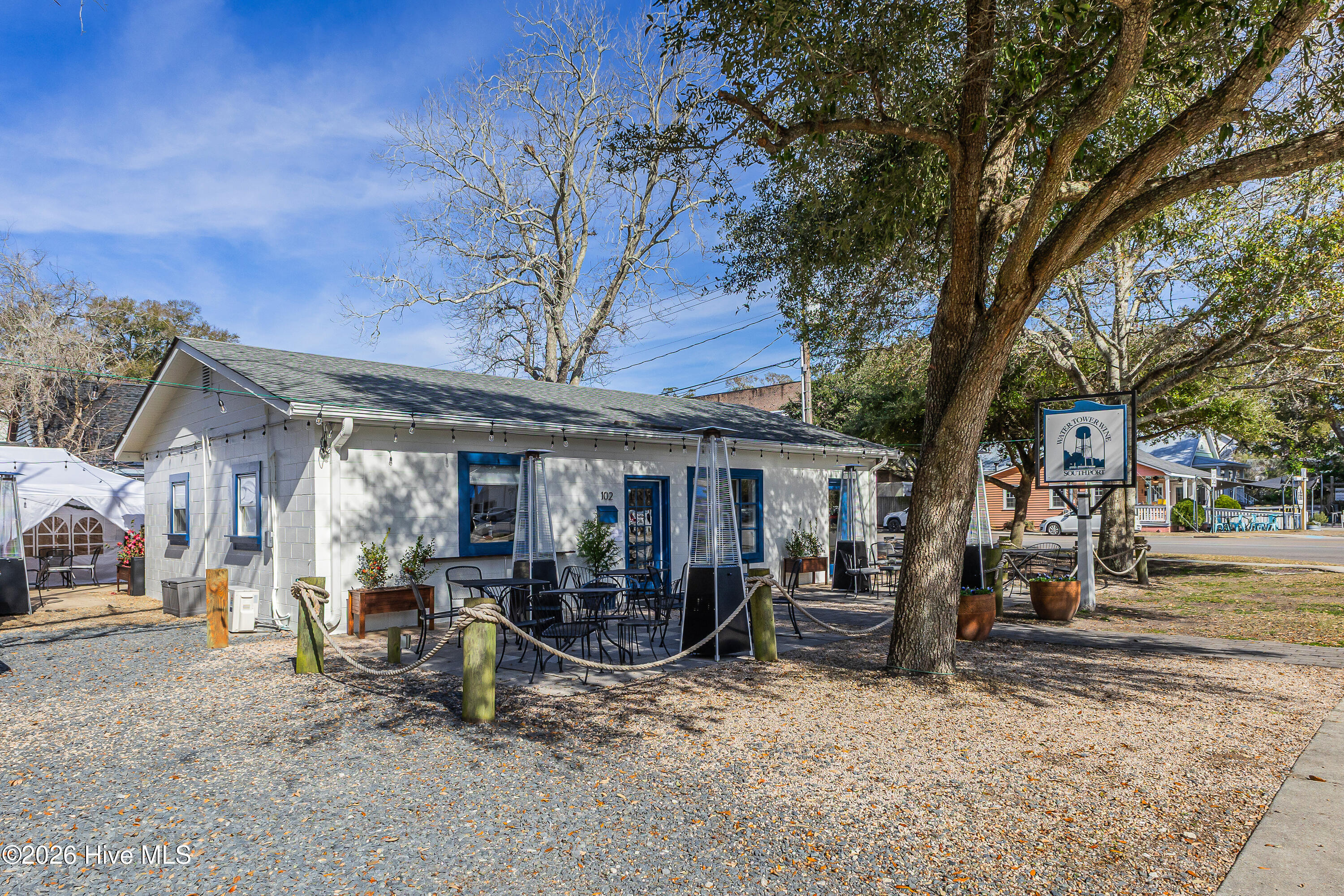 100517348 | Photo 16