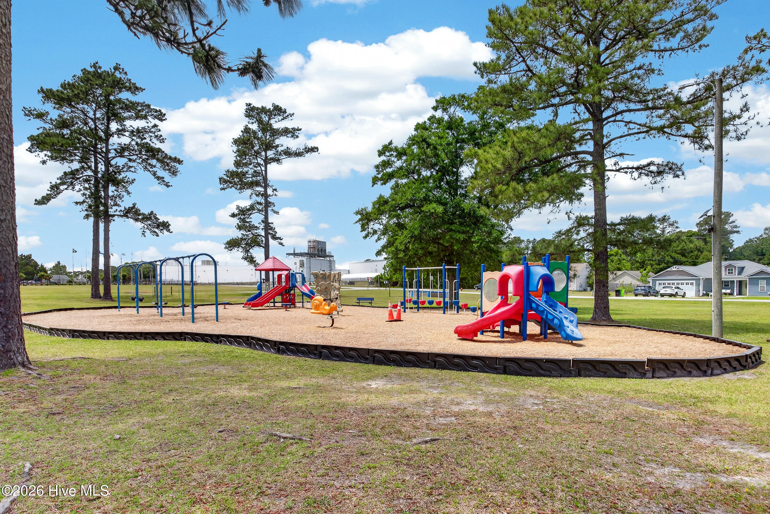 409 N Hines Street,Holly Ridge