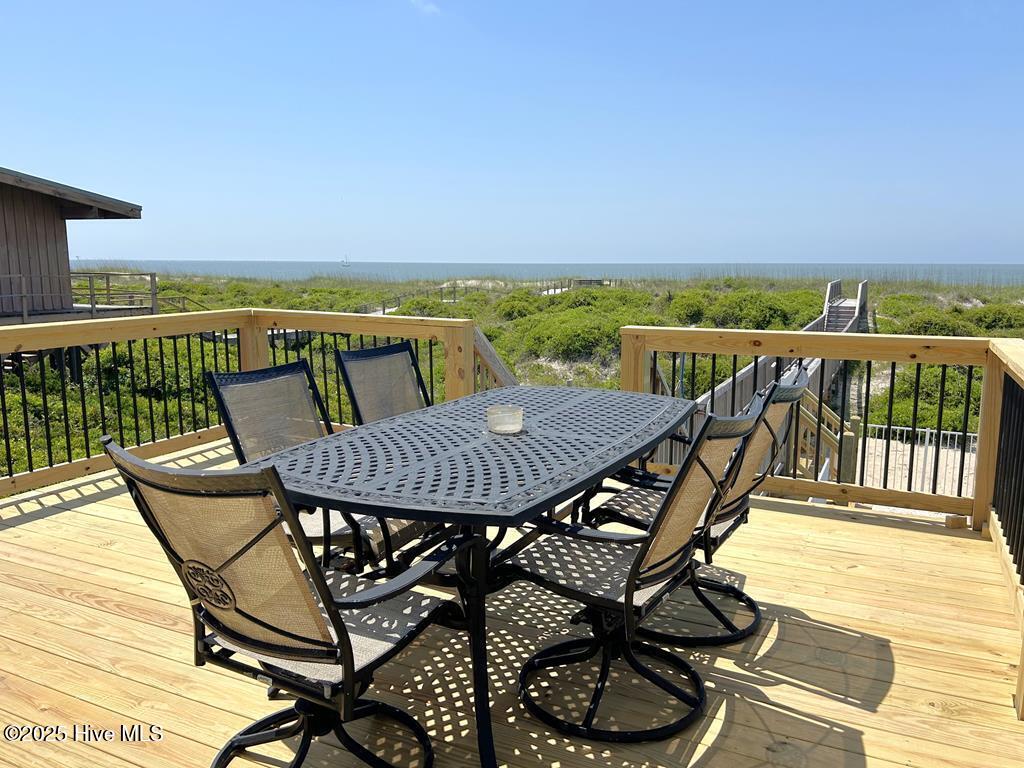 100533817 | Photo 19