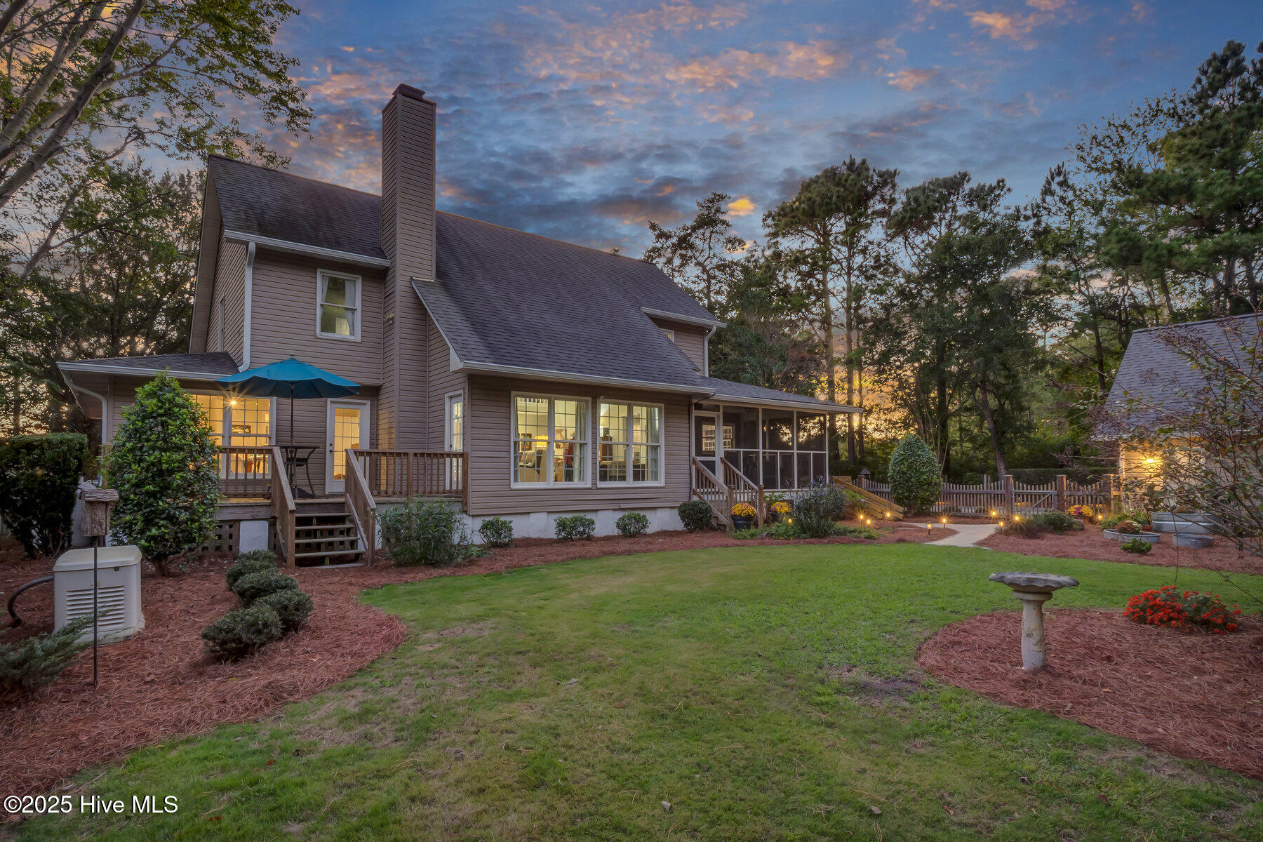 100545503 | Photo 12