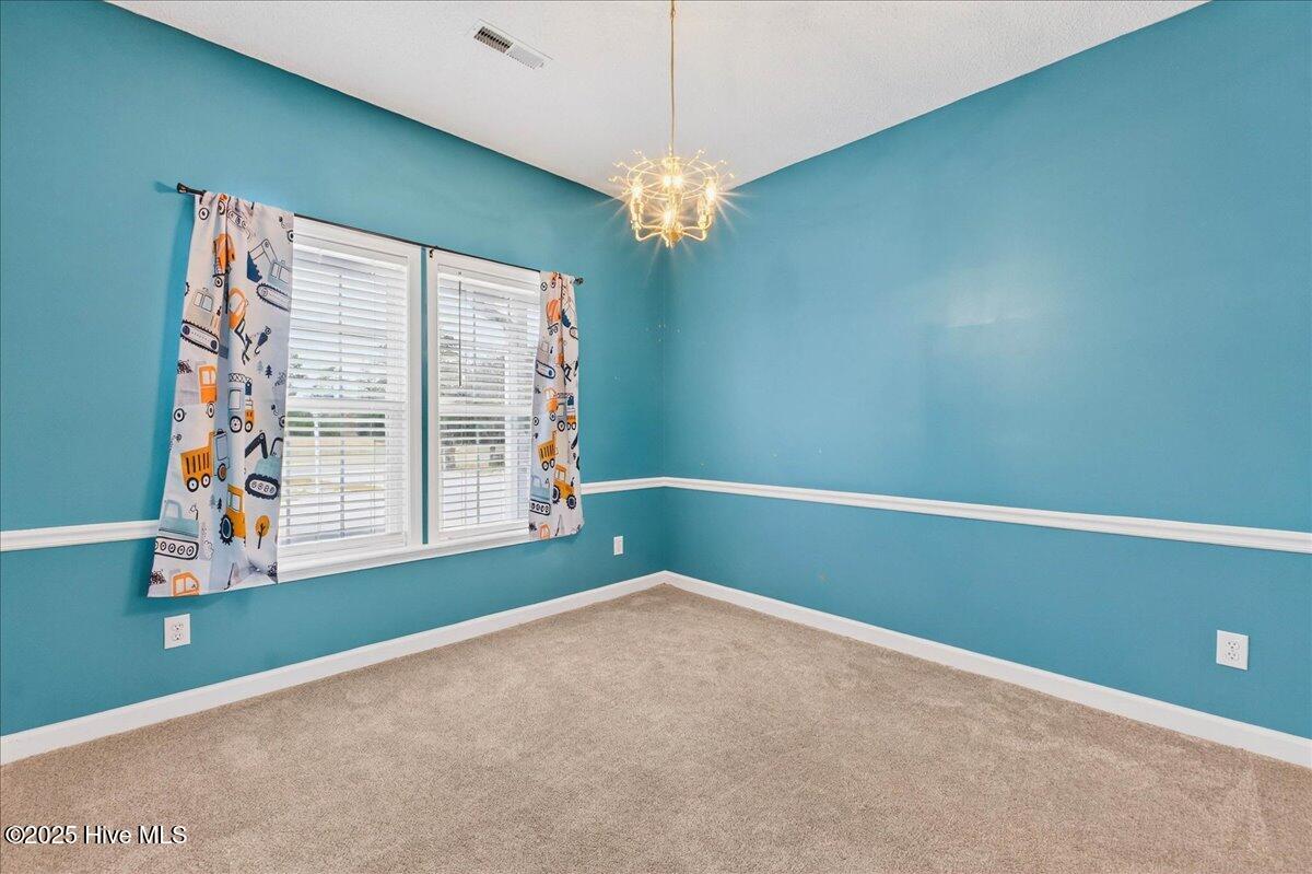 100543204 | Photo 33