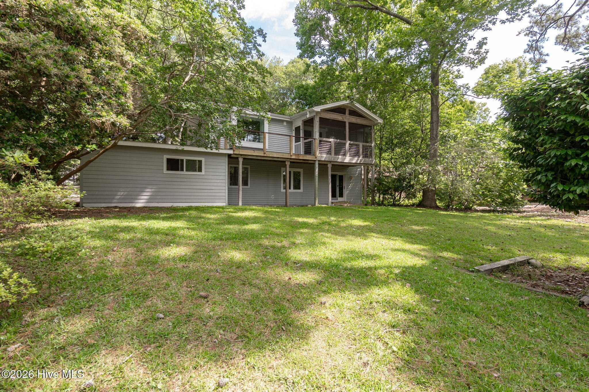 121 White Ash Drive,Pine Knoll Shores