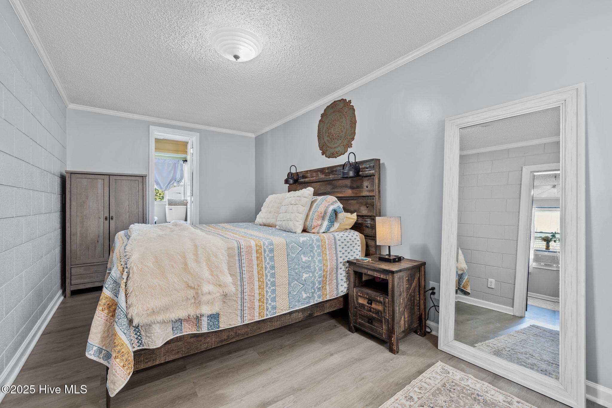 205 Barefoot Lane, Atlantic Beach, NC, 28512