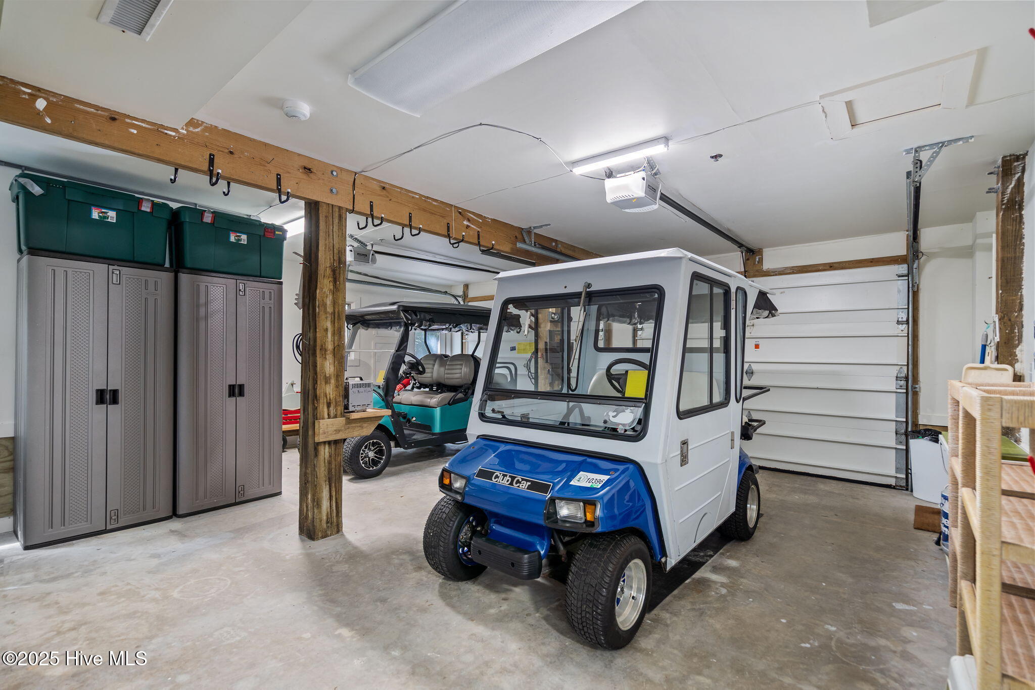 100501952 | Photo 72