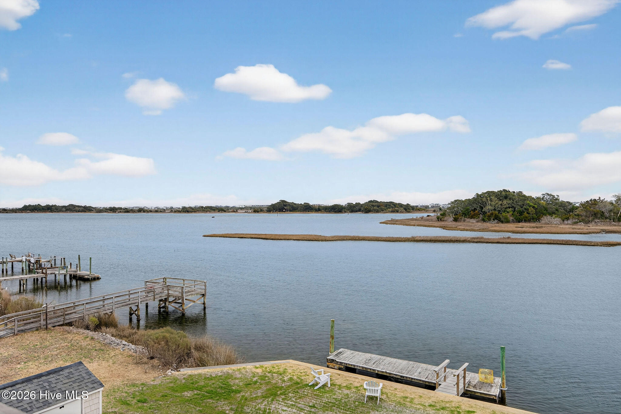 100558611 | Photo 69