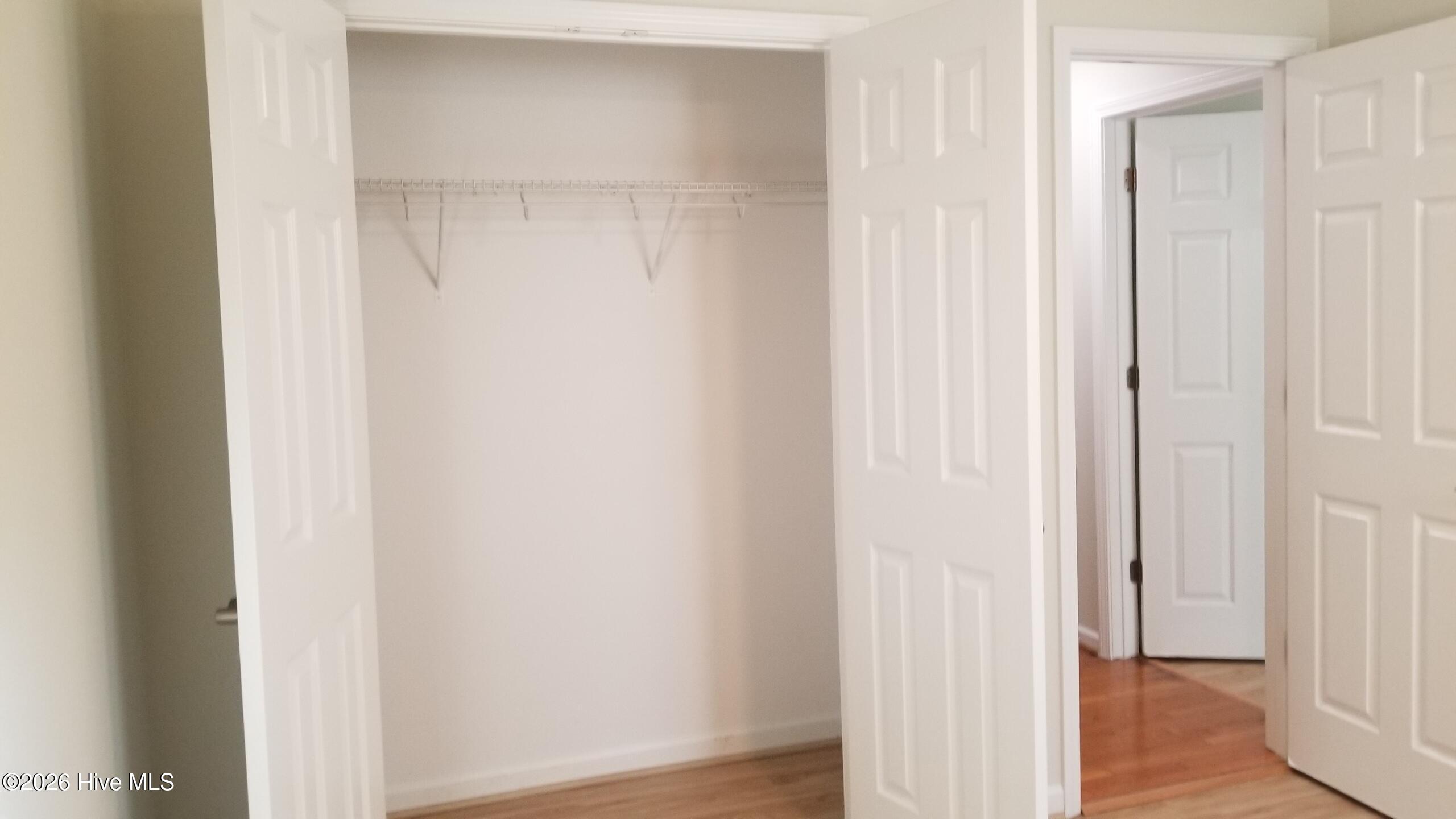 100548783 | Photo 29