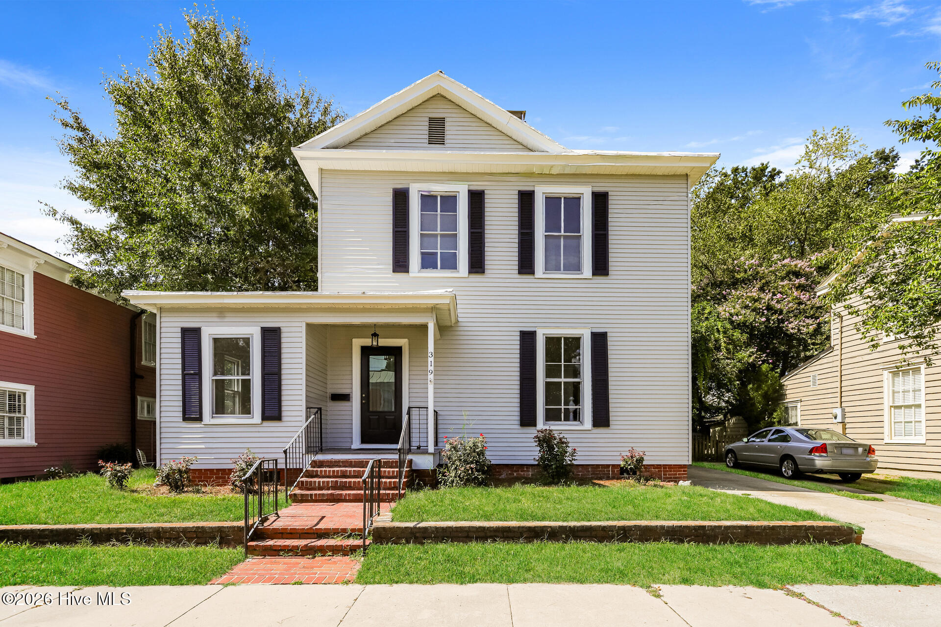 1st image of 319 E Main St, Washington, NC 27889 | MLS# 100597544