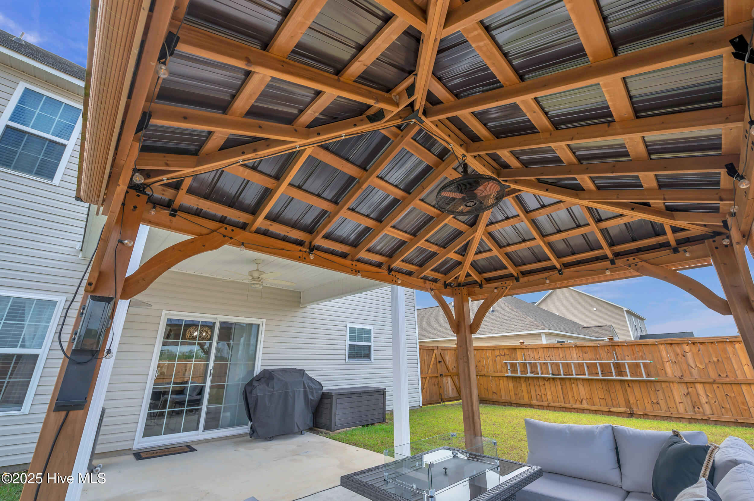 100531101 | Photo 47