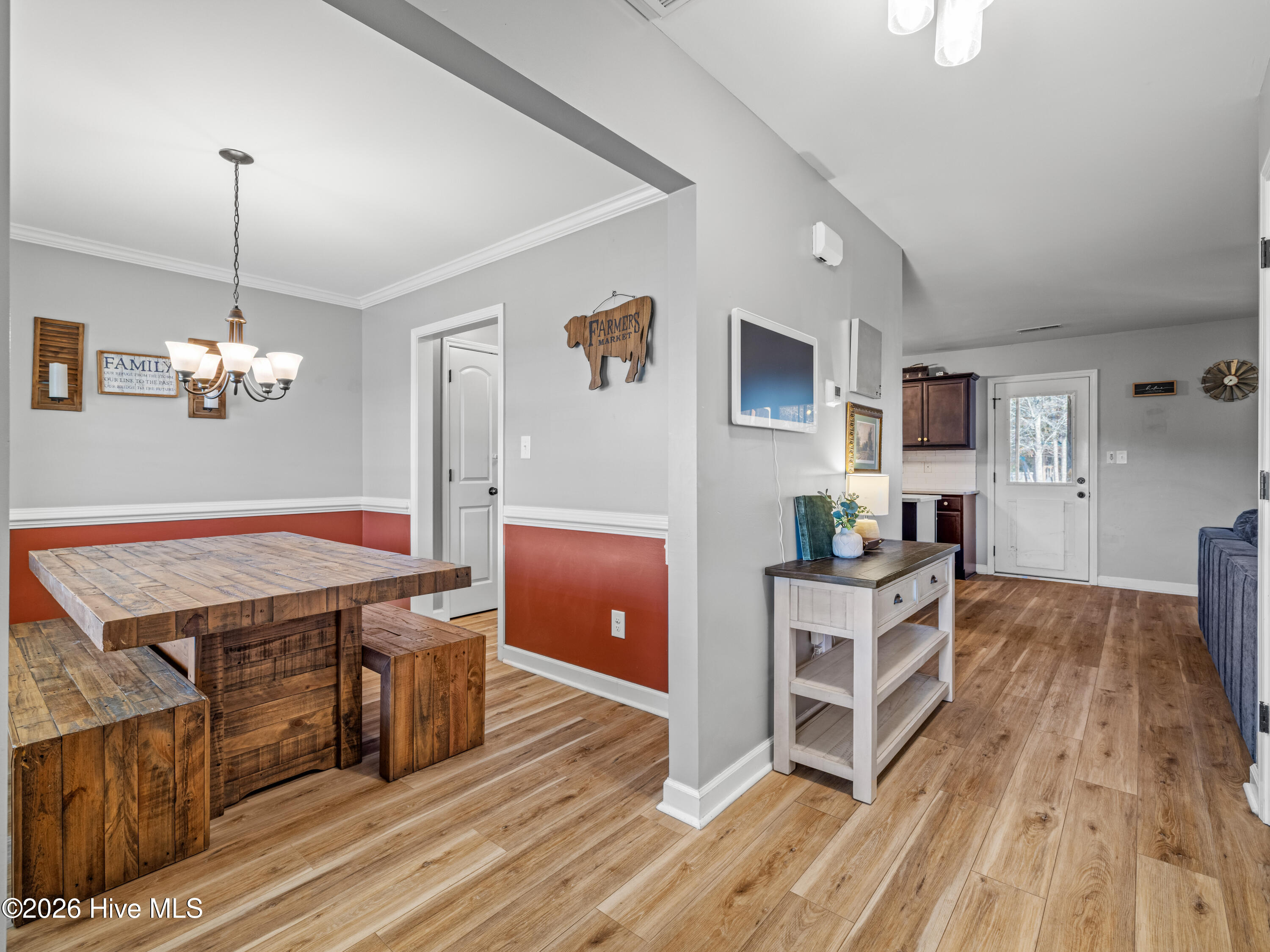 100549966 | Photo 10