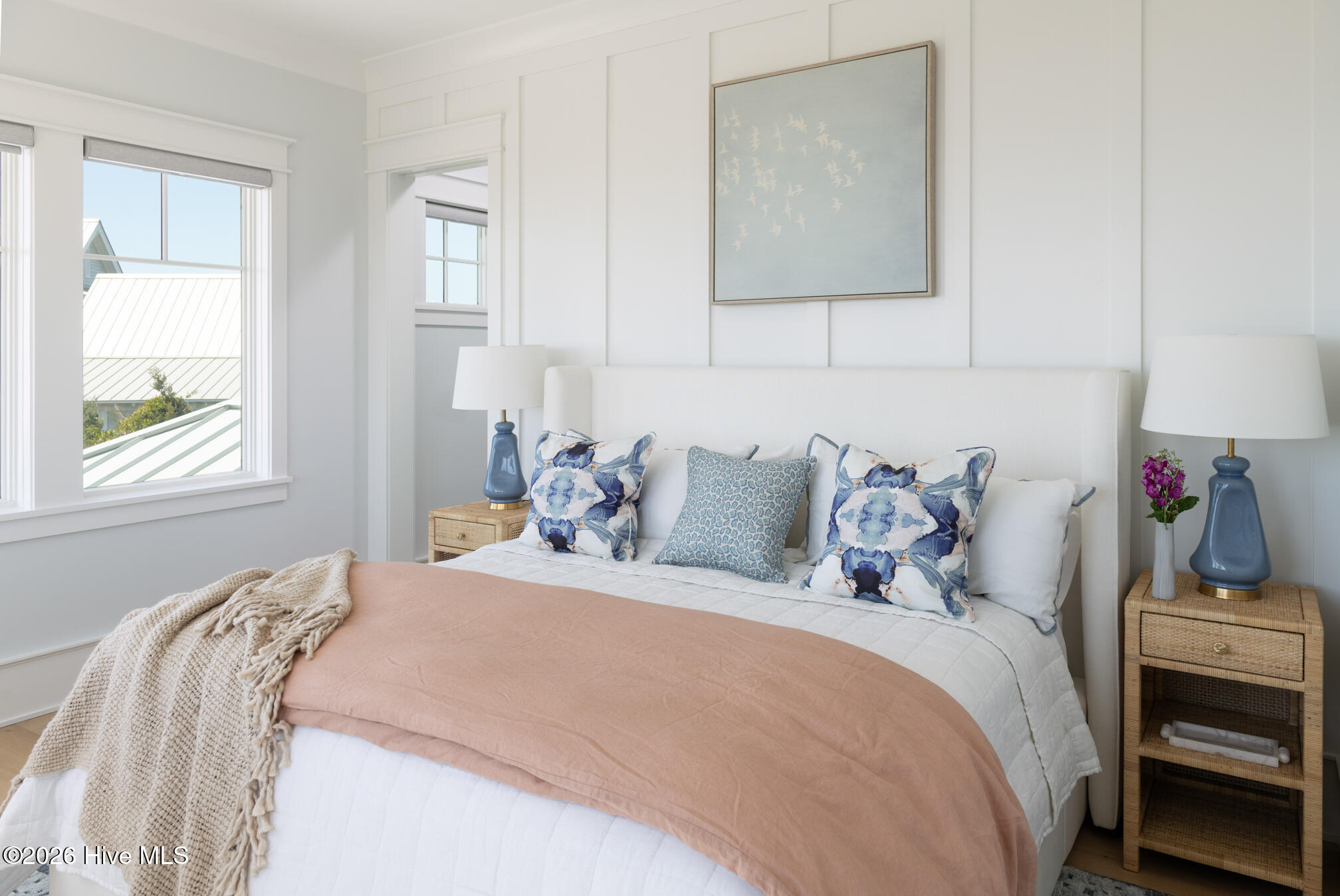 100569969 | Photo 23